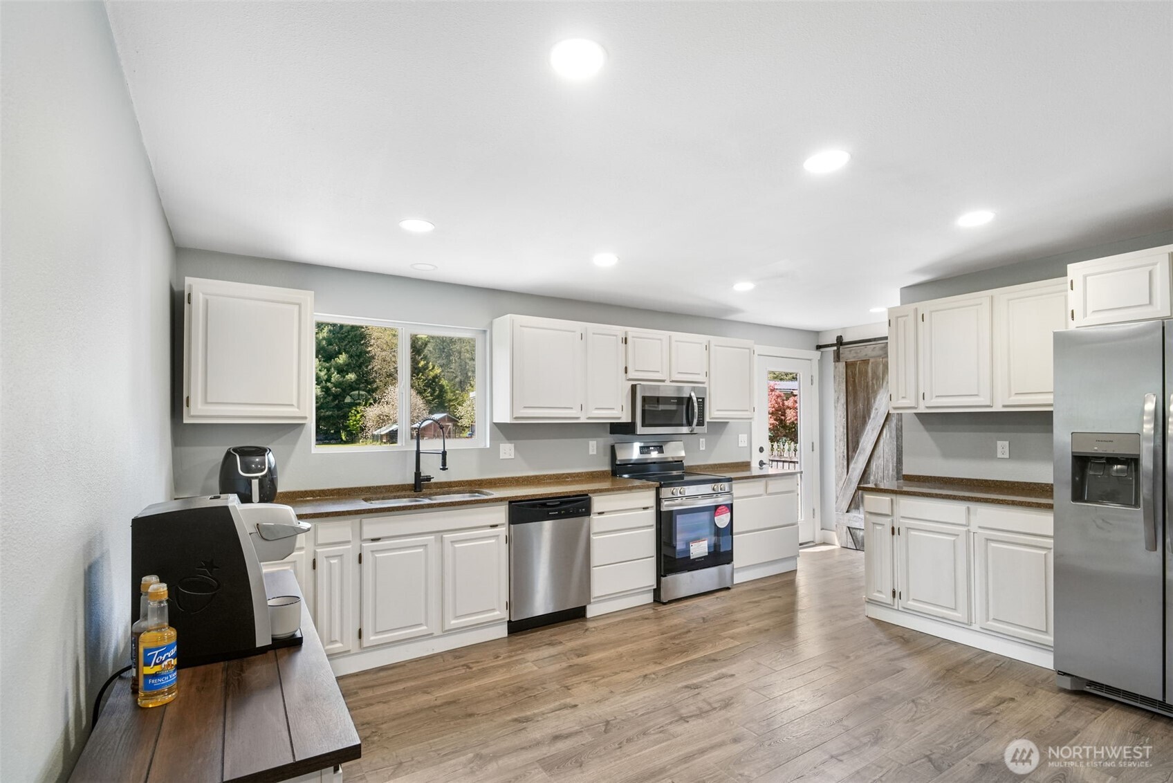 245 Stowell Road Property Photo 10