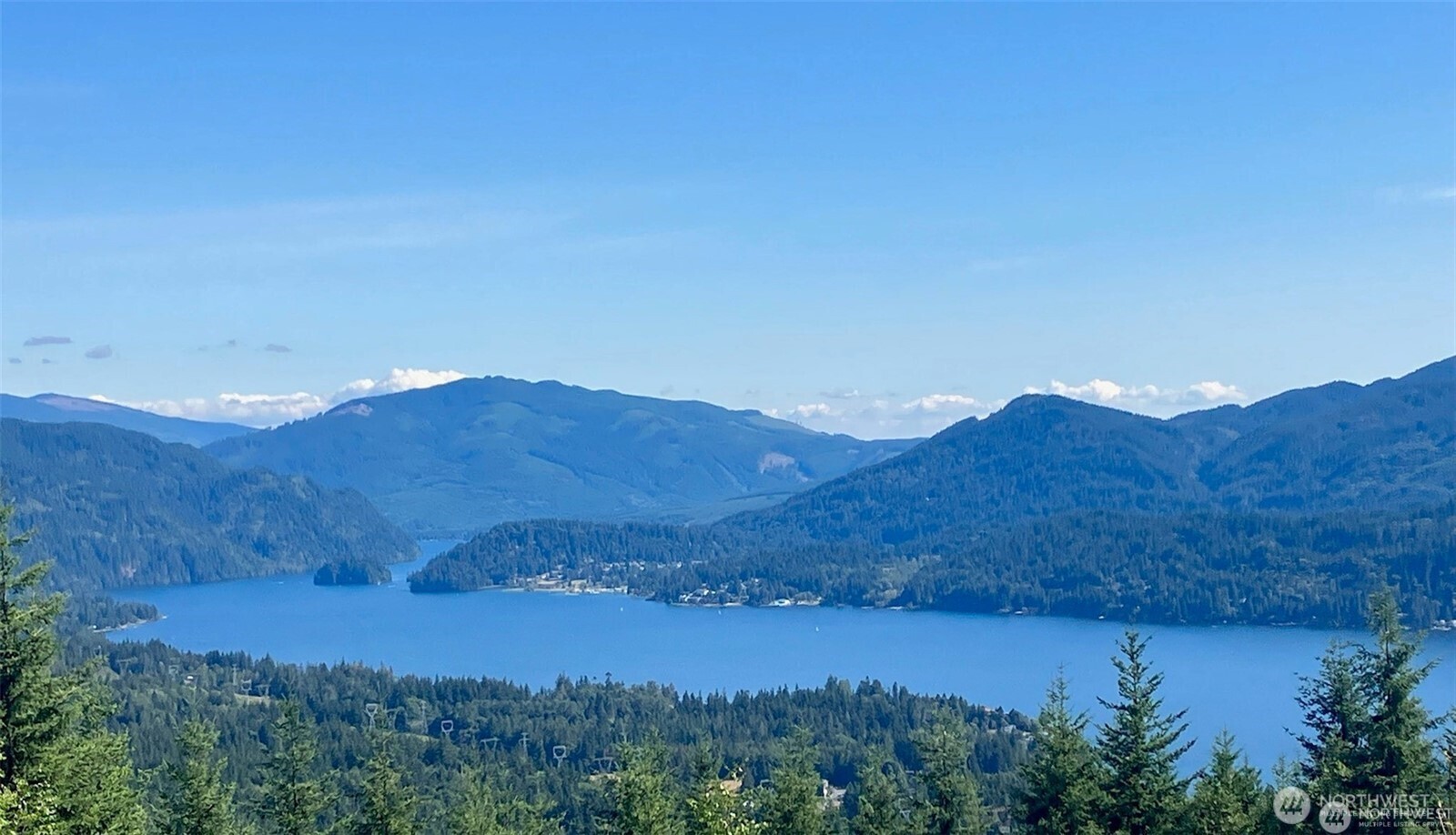 8 Academy Highlands Property Photo 1