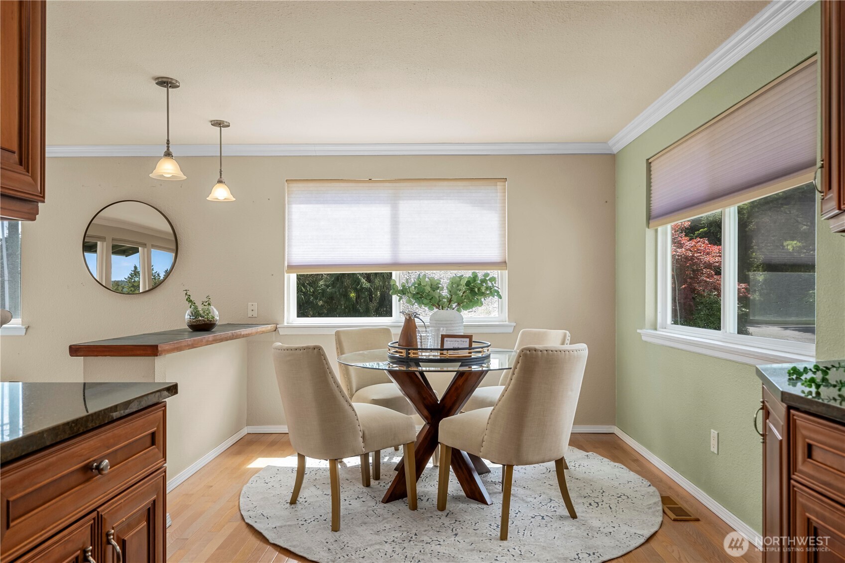 1319 Madrona Way Property Photo 8