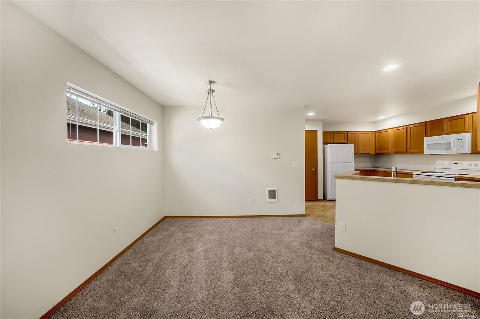 14806 36th Avenue Ct 6 Property Photo 2