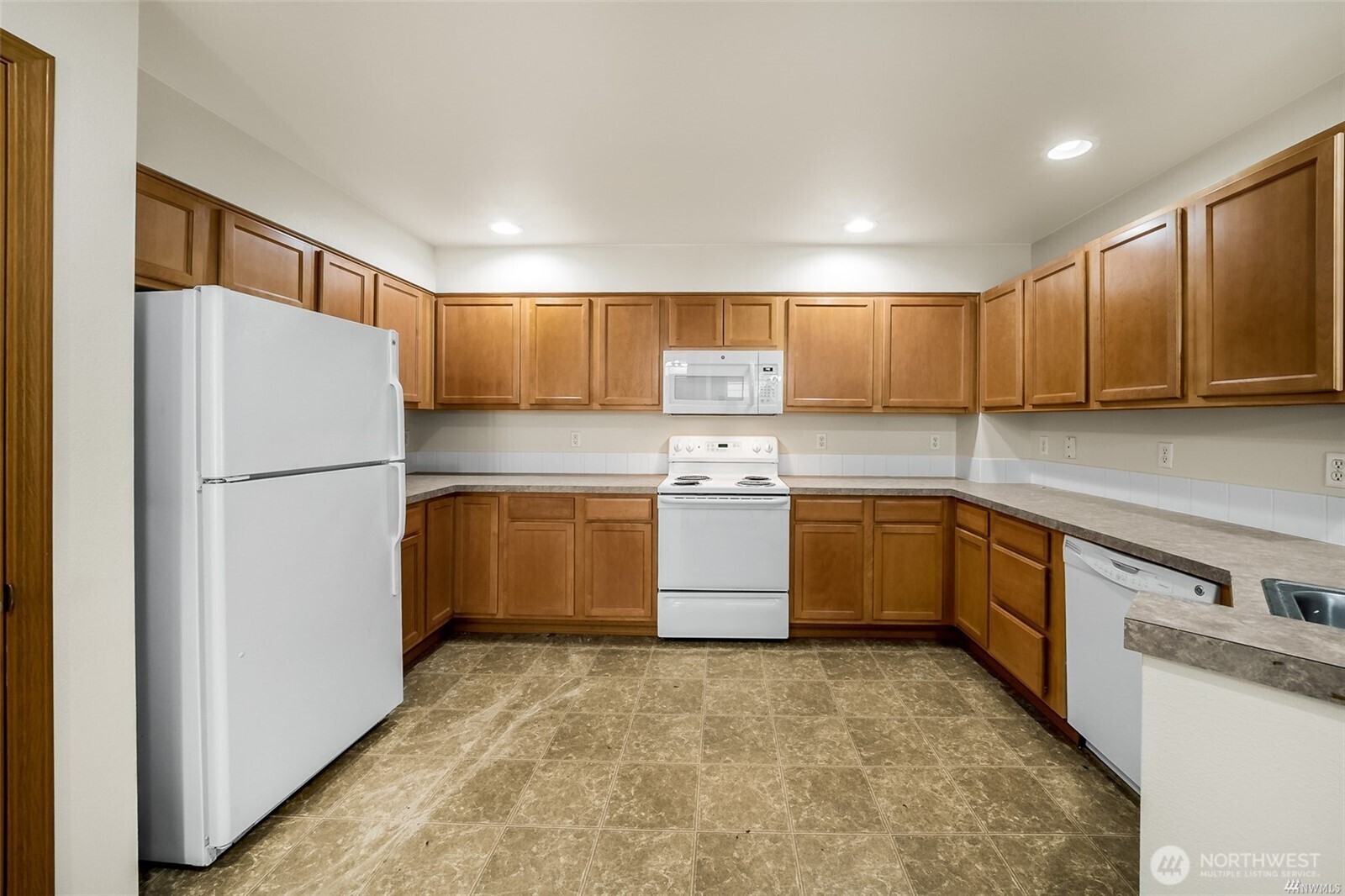 14806 36th Avenue Ct 6 Property Photo 5