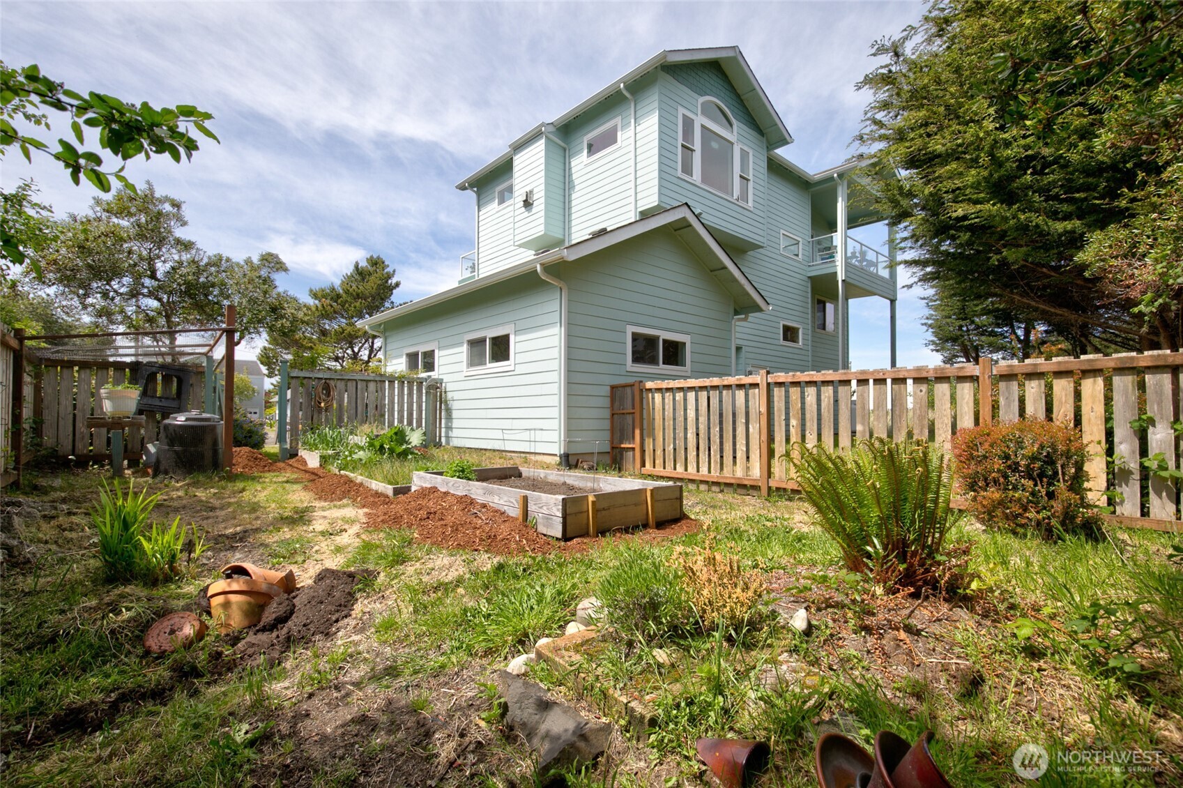 272 Sand Dune Avenue Property Photo 33