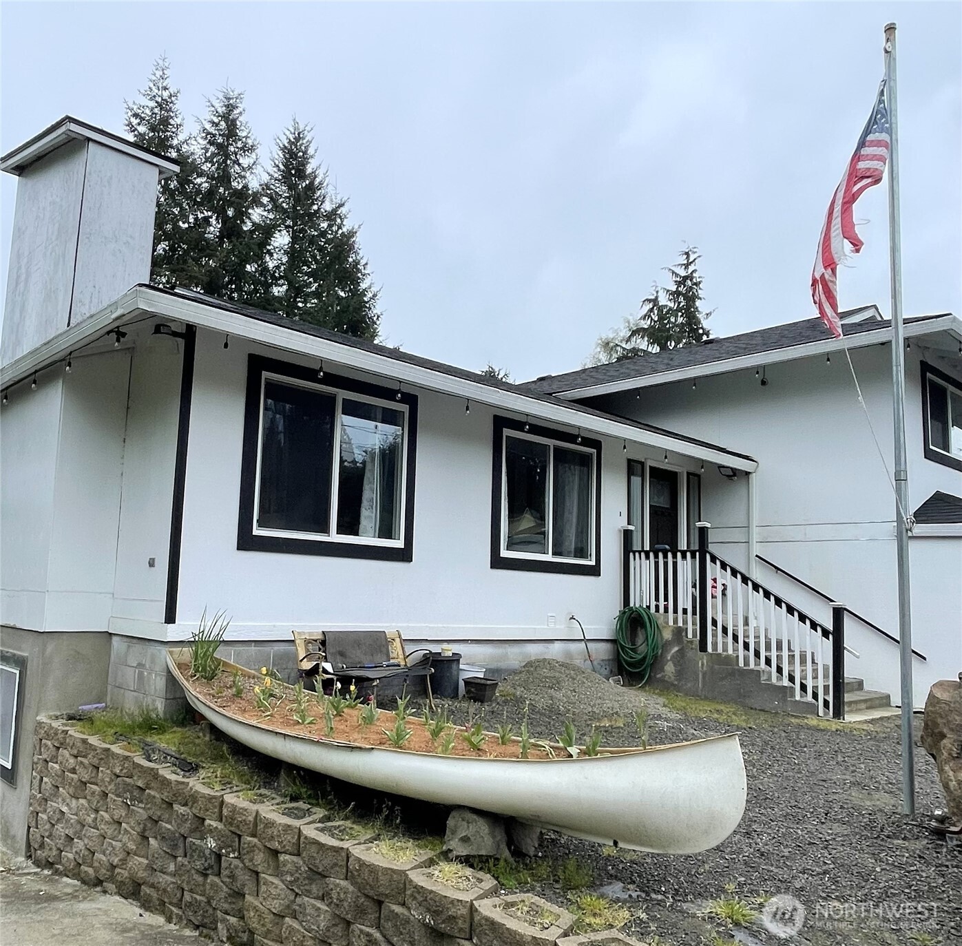 1017 Ballentine Street Property Photo 3