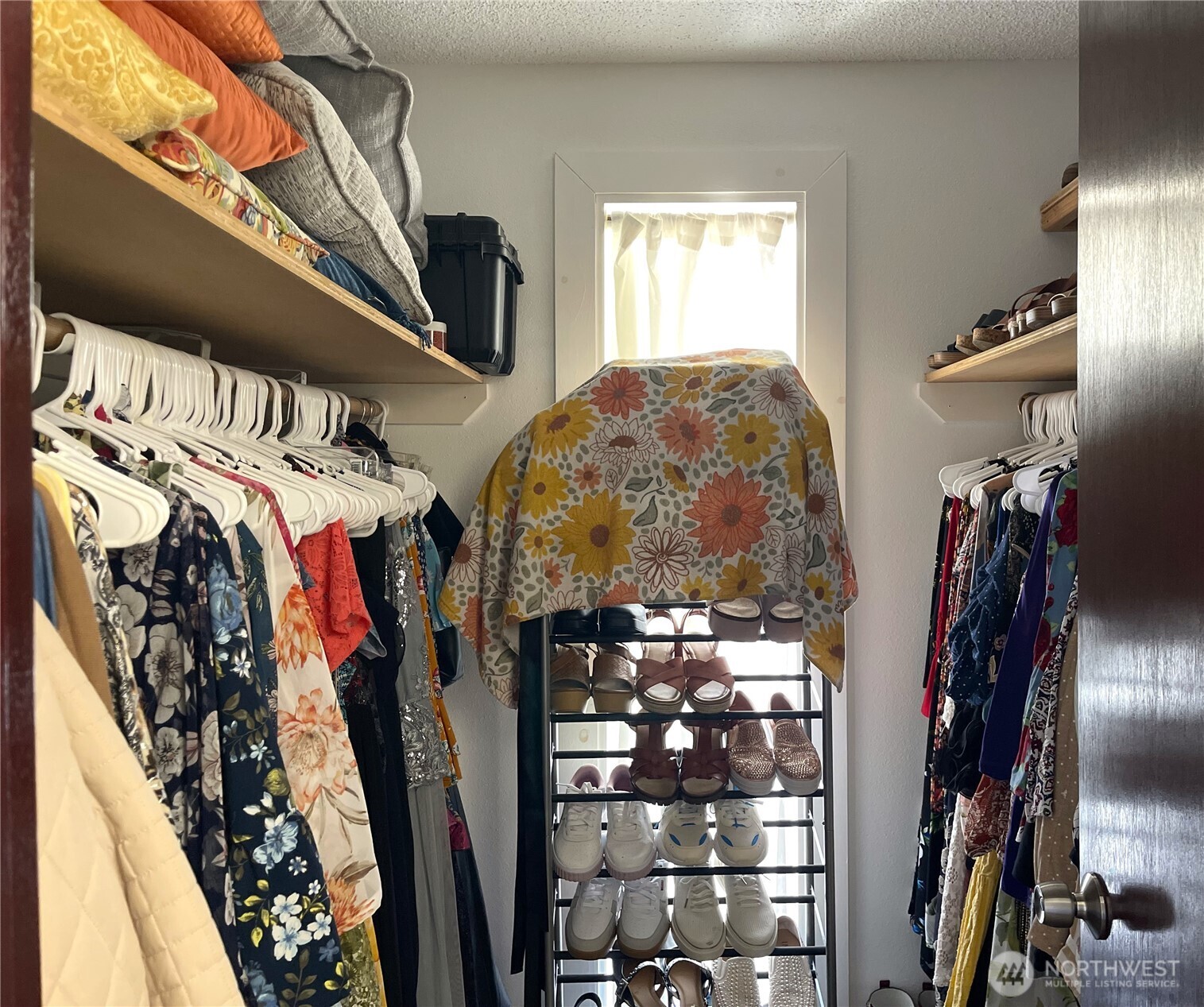 1017 Ballentine Street Property Photo 23