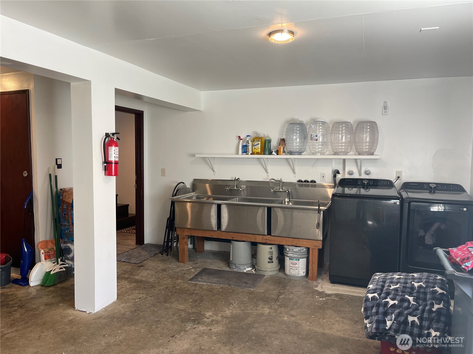 1017 Ballentine Street Property Photo 26