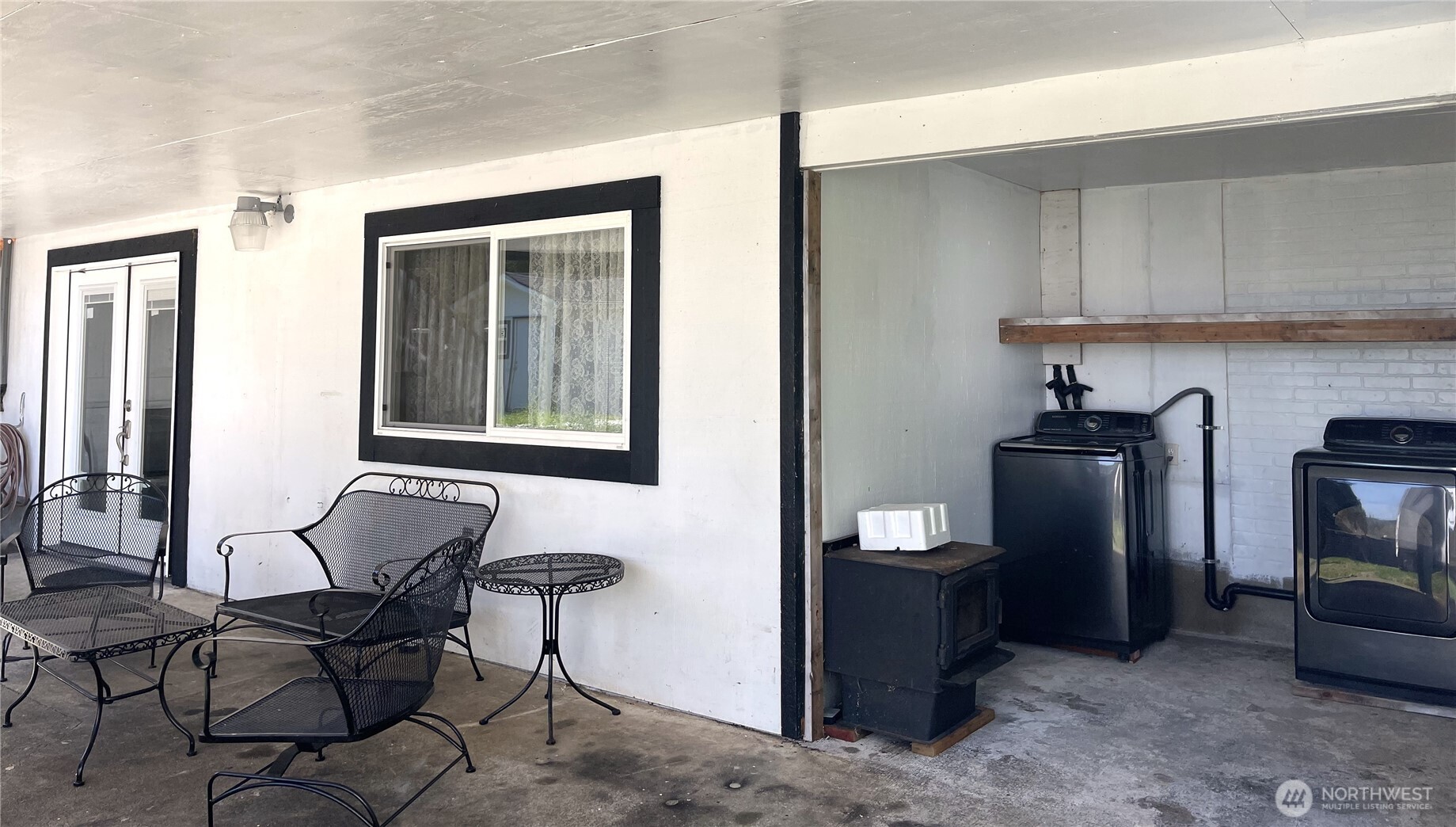 1017 Ballentine Street Property Photo 30