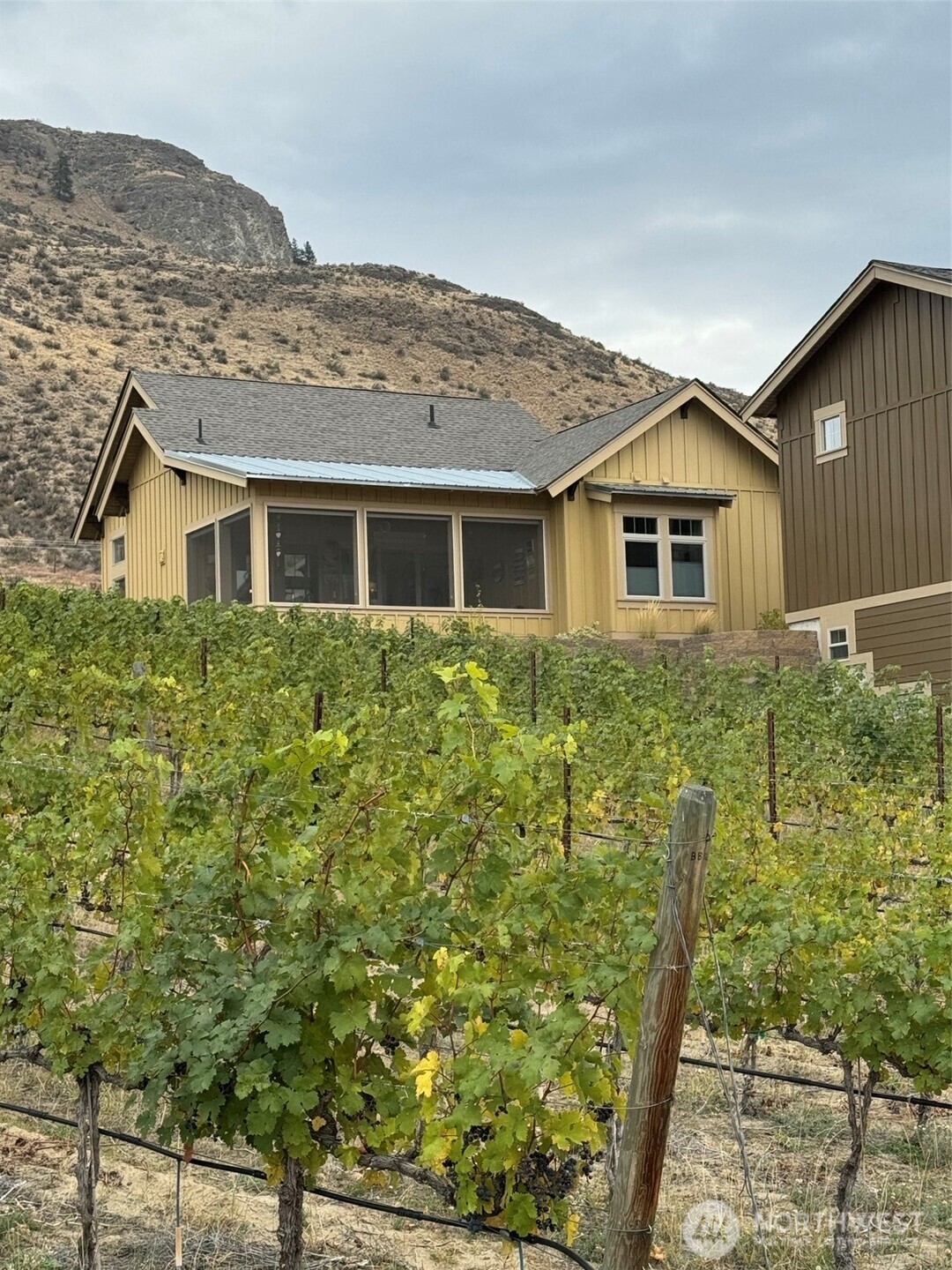 130 Village Way Property Photo 4