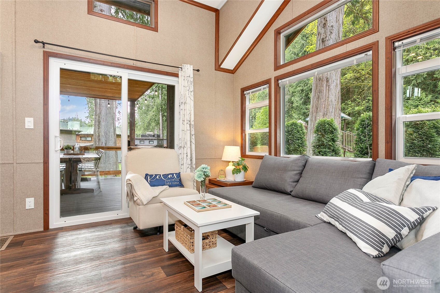 990 S Lake Whatcom Blvd 9 Property Photo 8