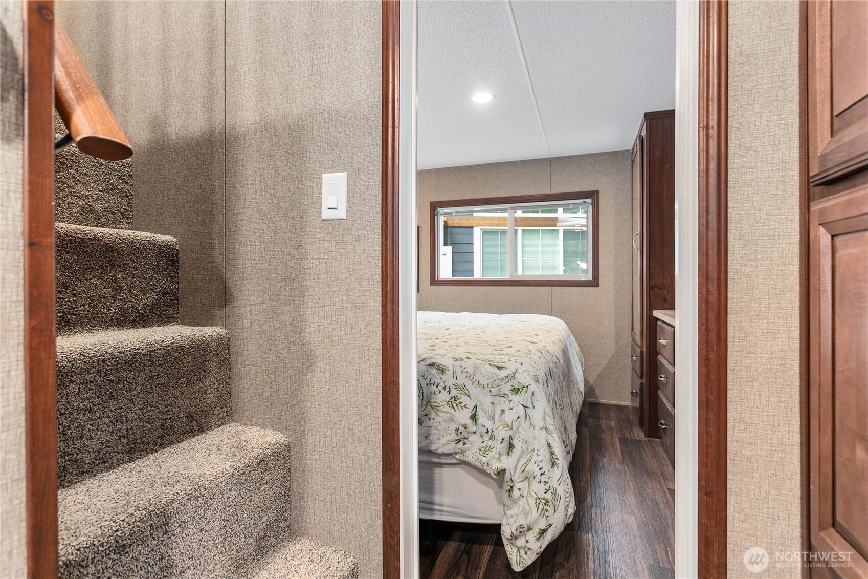 990 S Lake Whatcom Blvd 9 Property Photo 19