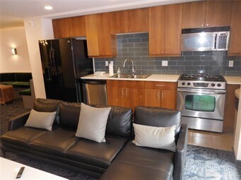 76 Cedar Street 608 Property Photo 10