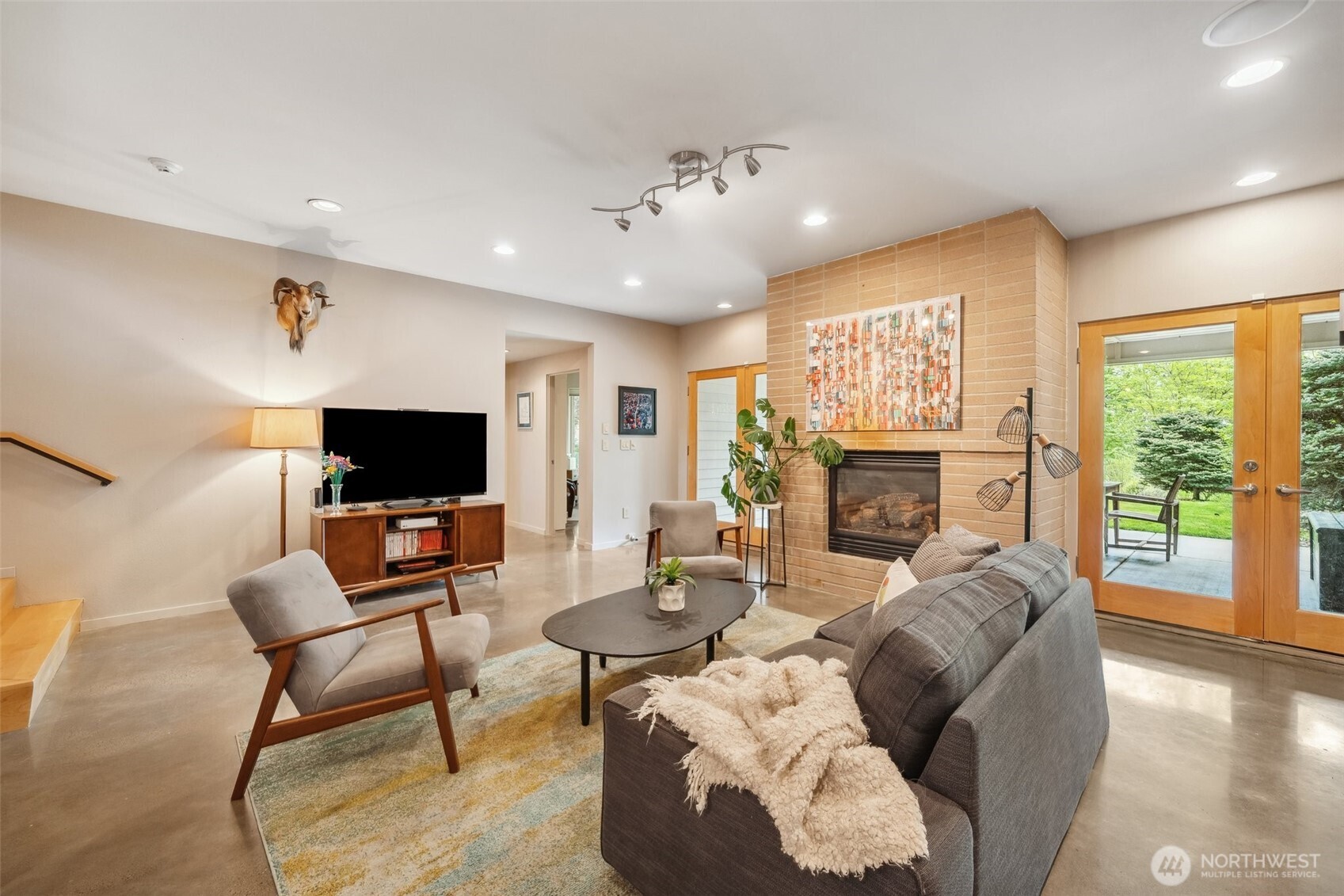 840 Nw Deerfern Loop Property Photo 31