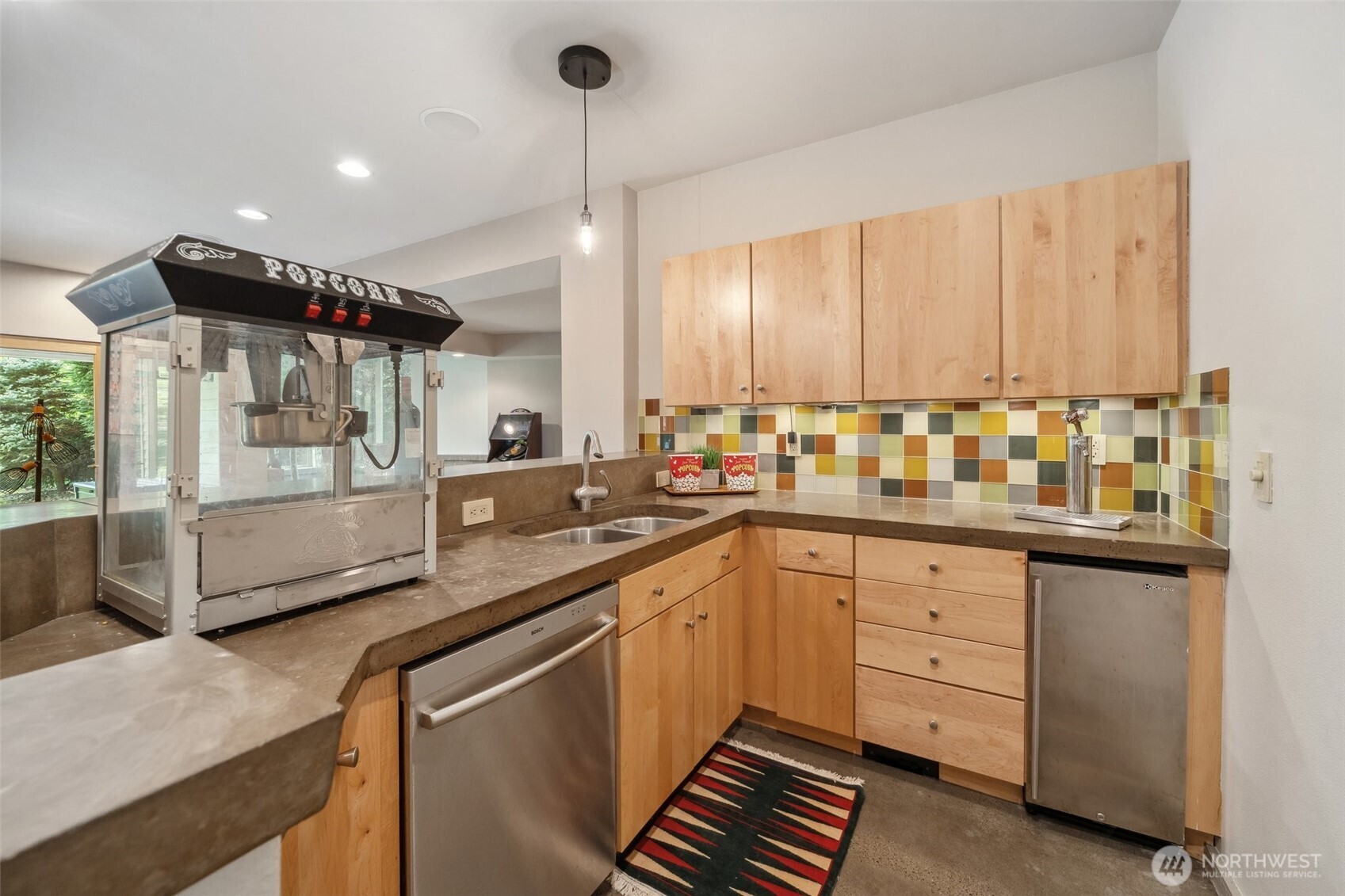 840 Nw Deerfern Loop Property Photo 33
