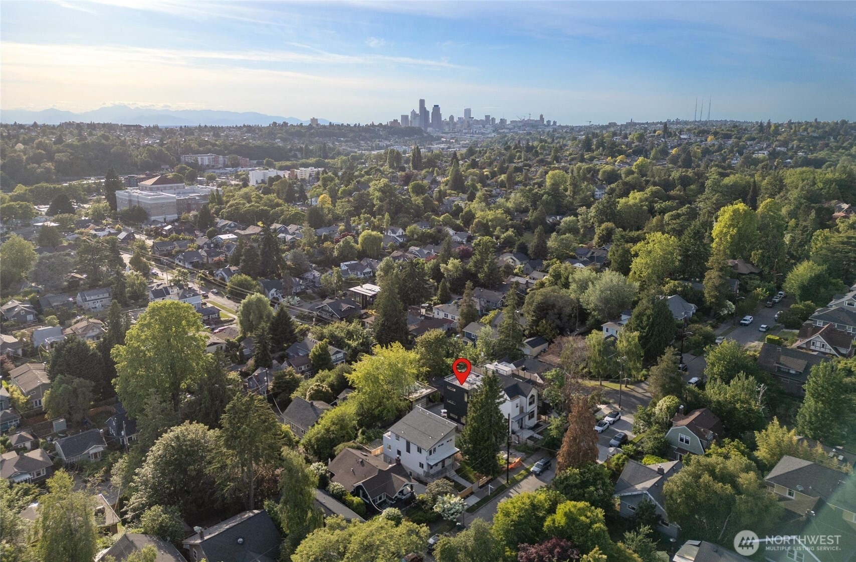 3205 B 37th Place Property Photo 27