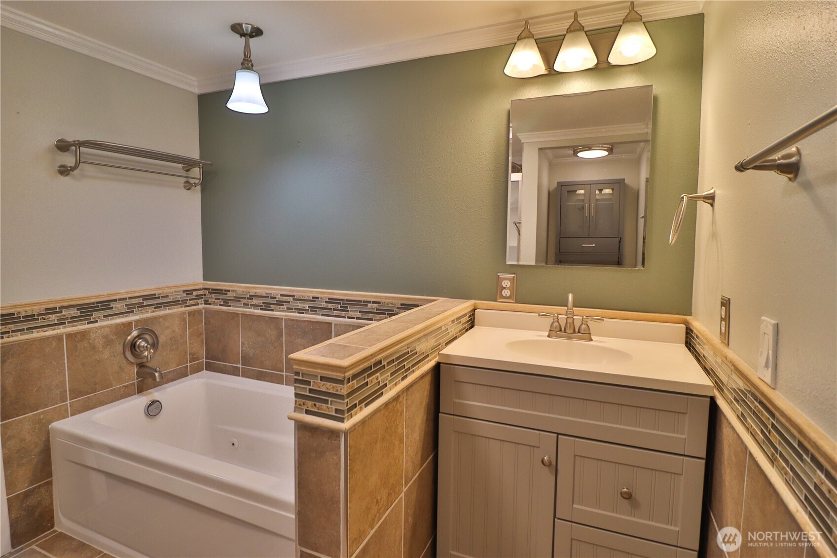 2500 S 370 Street 12 Property Photo 27