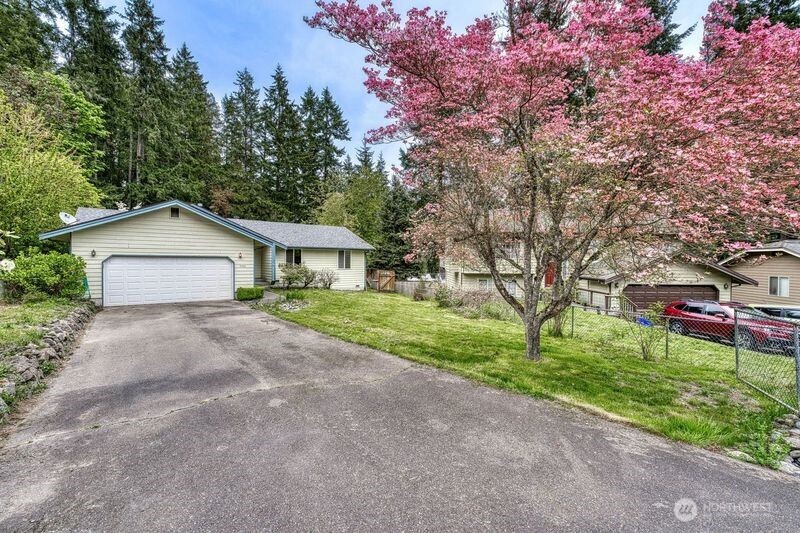 9260 Oneida Circle Property Photo