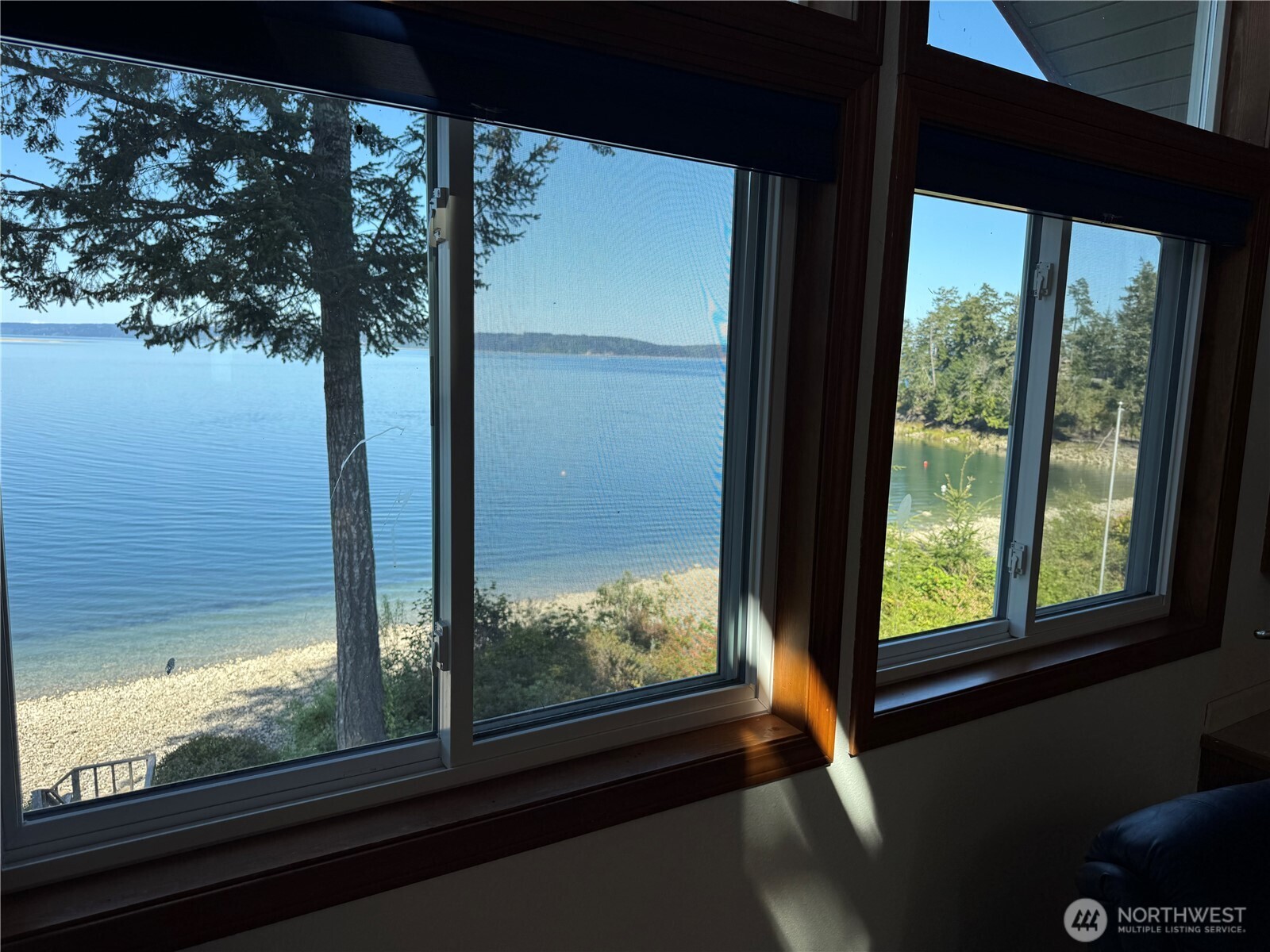 810 Rhododendron Lane Property Photo 20