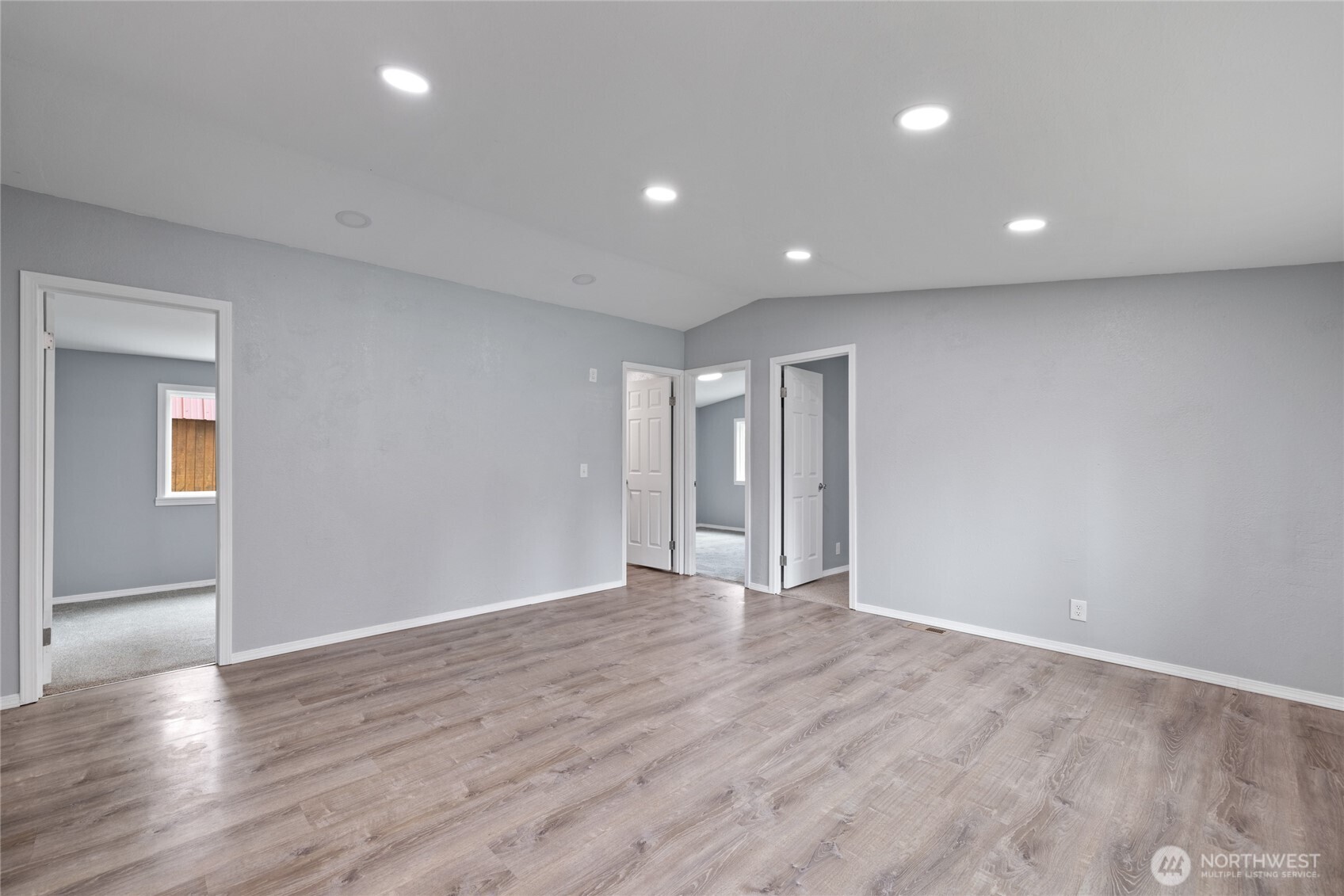 28602 75th Avenue Property Photo 6