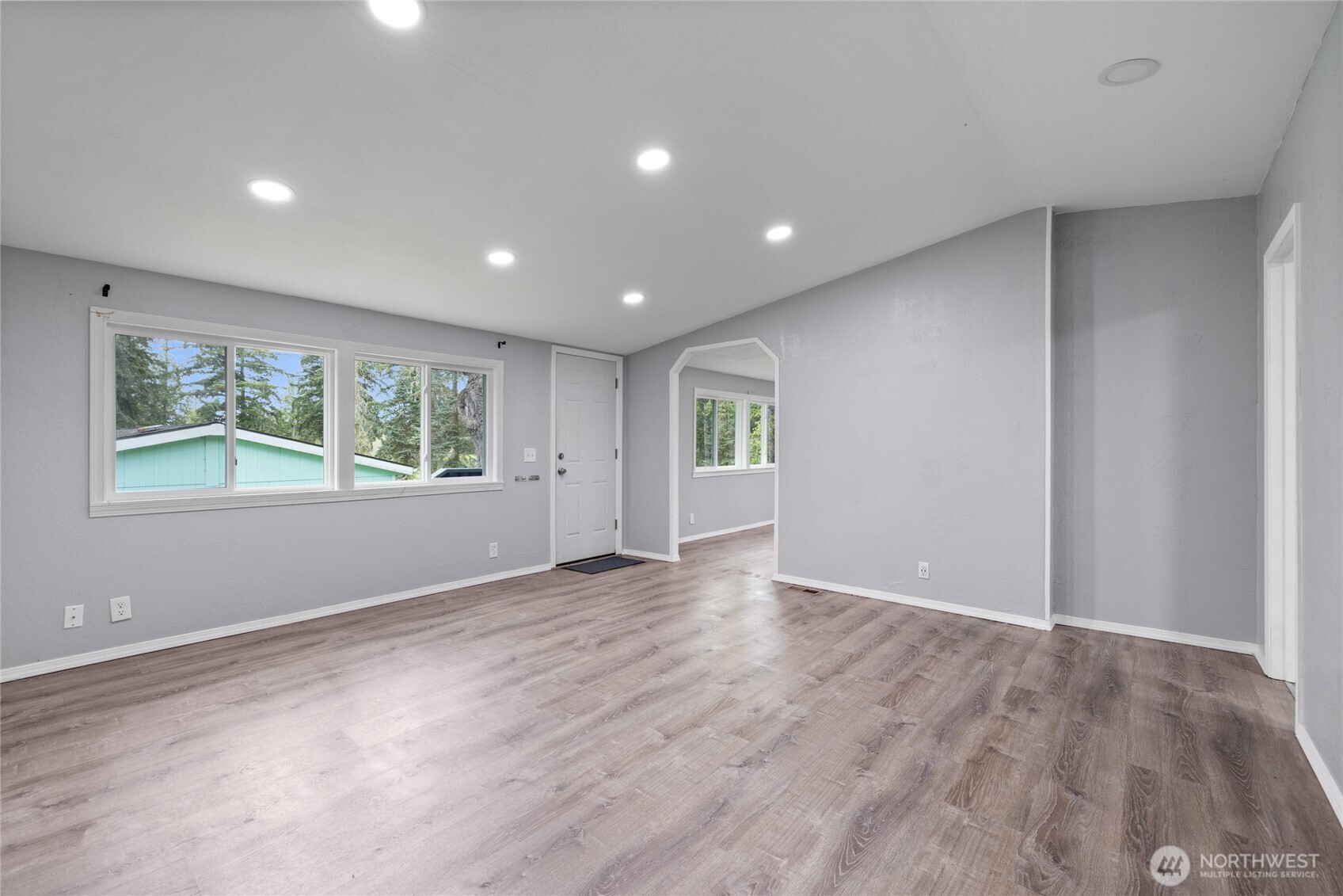 28602 75th Avenue Property Photo 8