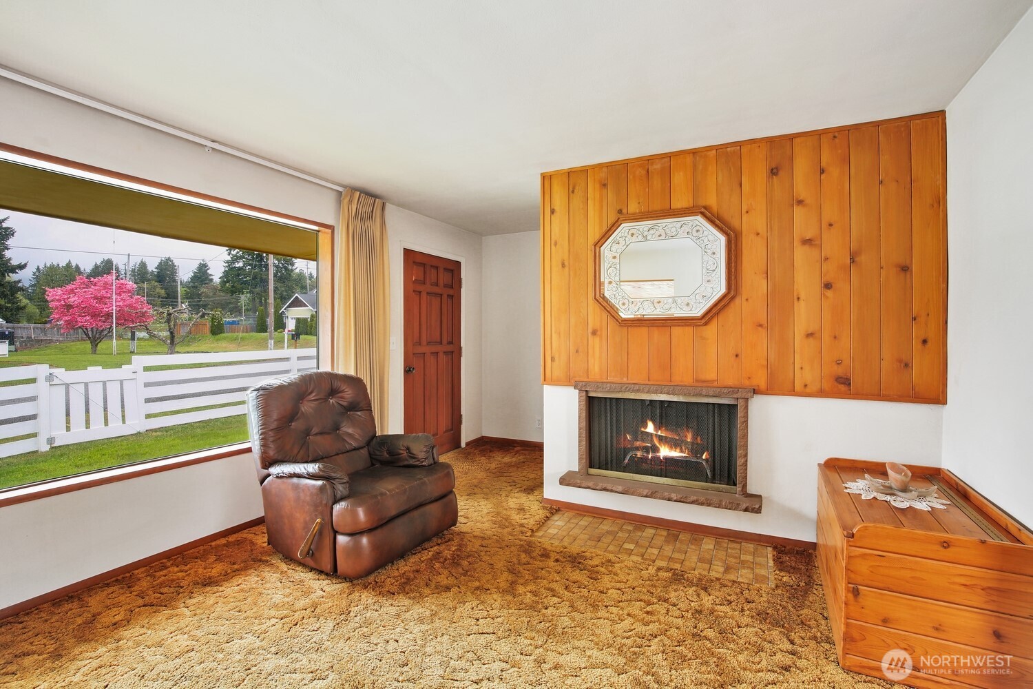 4995 Johnson Street Property Photo 5