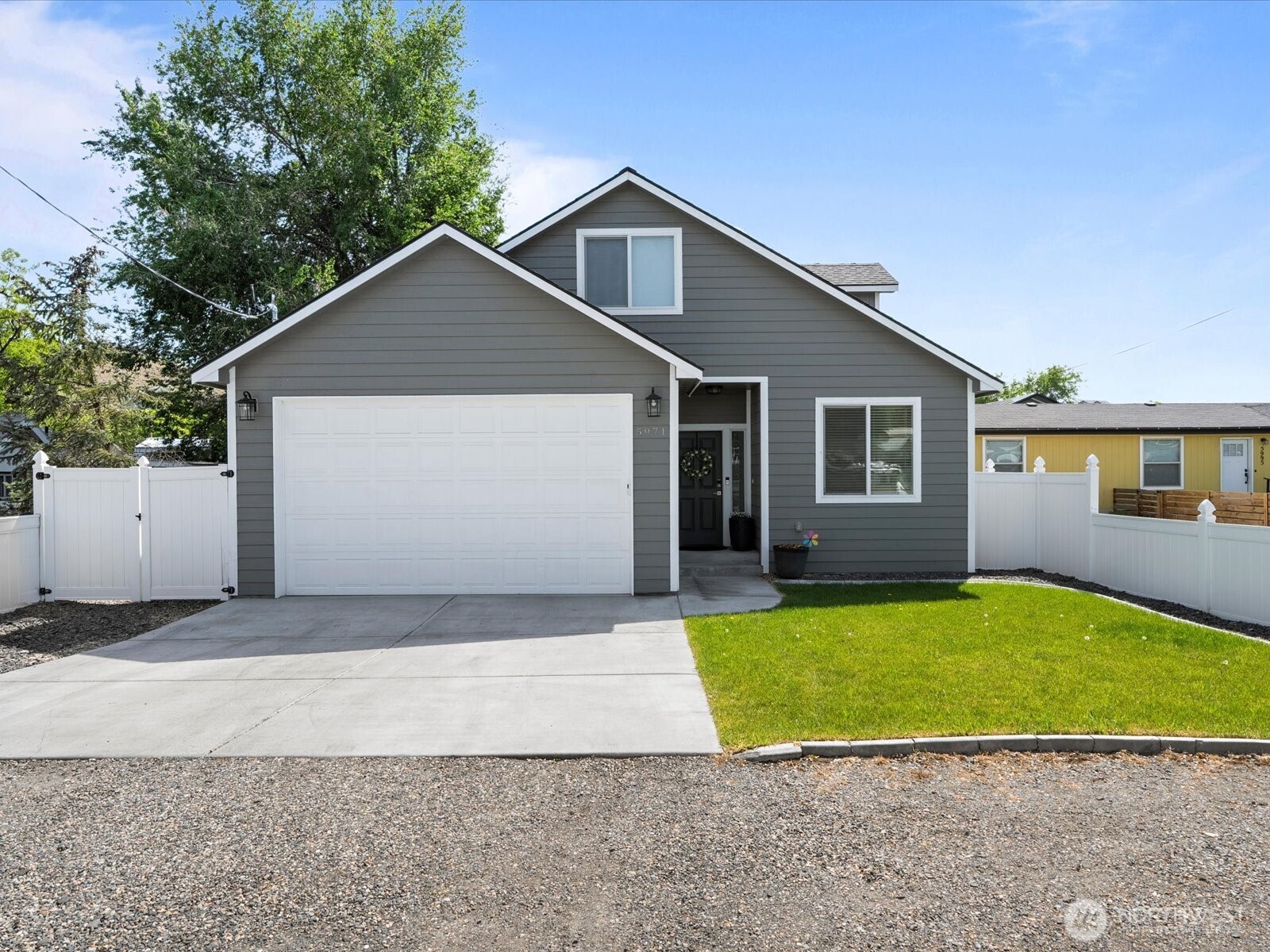 5971 Deer Street Property Photo