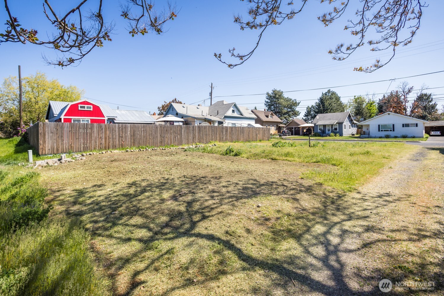 1735 Evergreen Street Property Photo