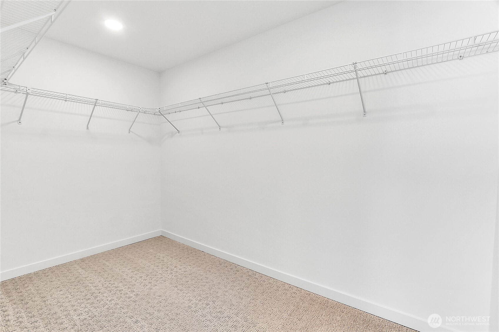 627 A W Emerson Street Property Photo 26