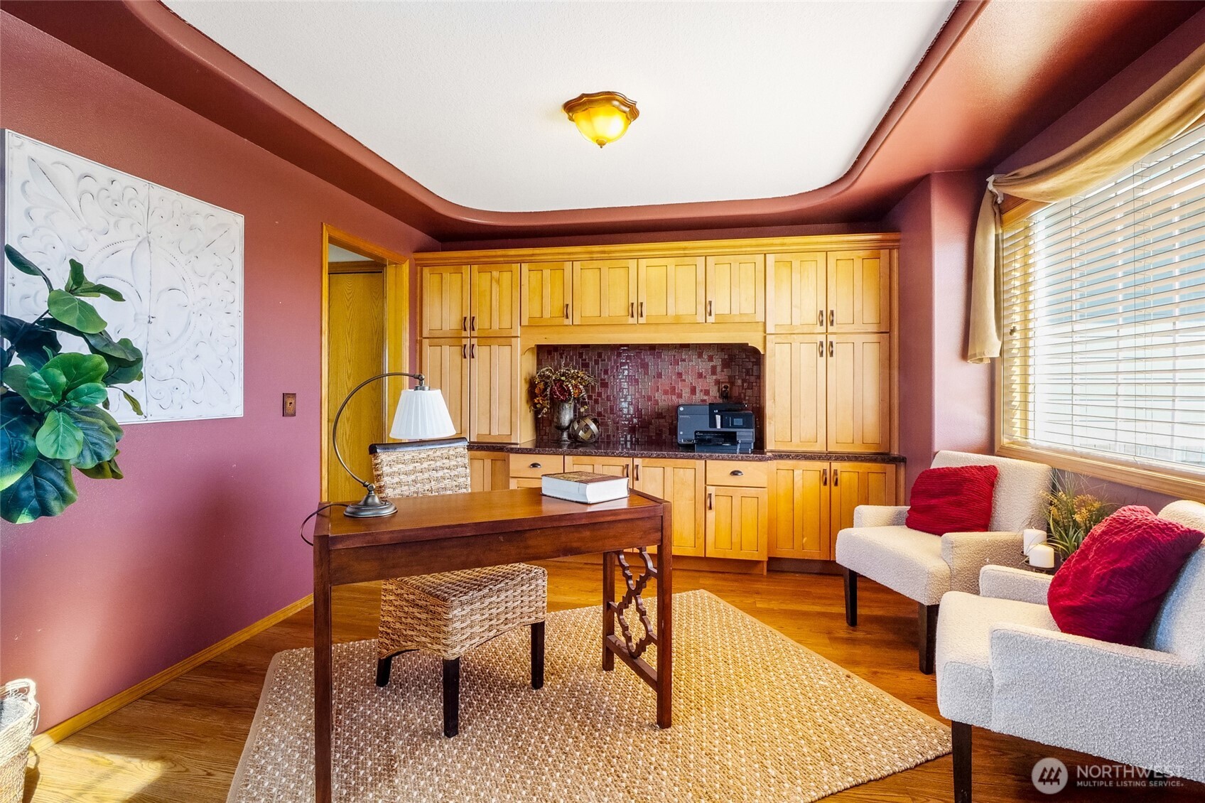 4114 Shorecrest Drive Property Photo 6