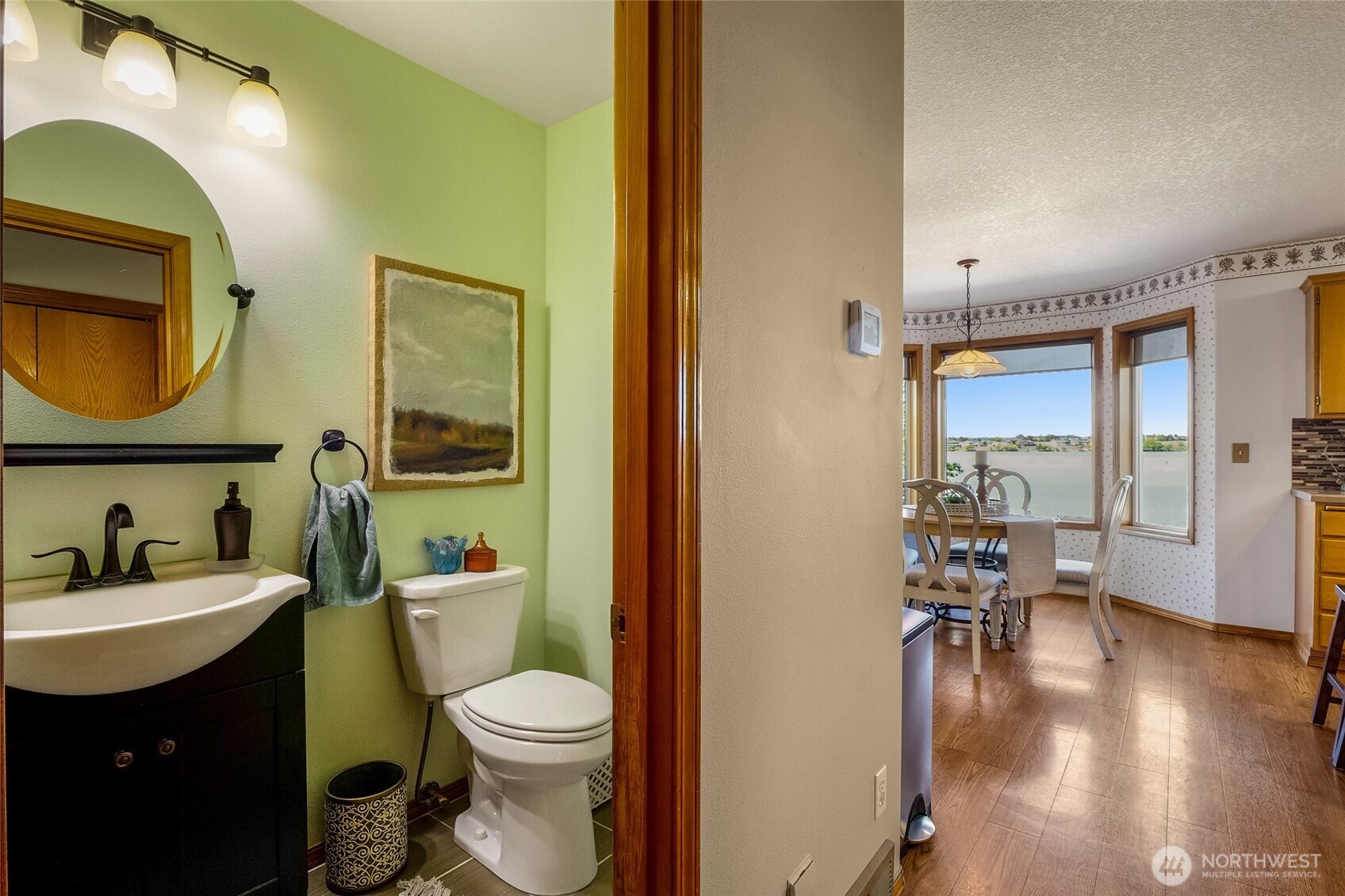 4114 Shorecrest Drive Property Photo 7