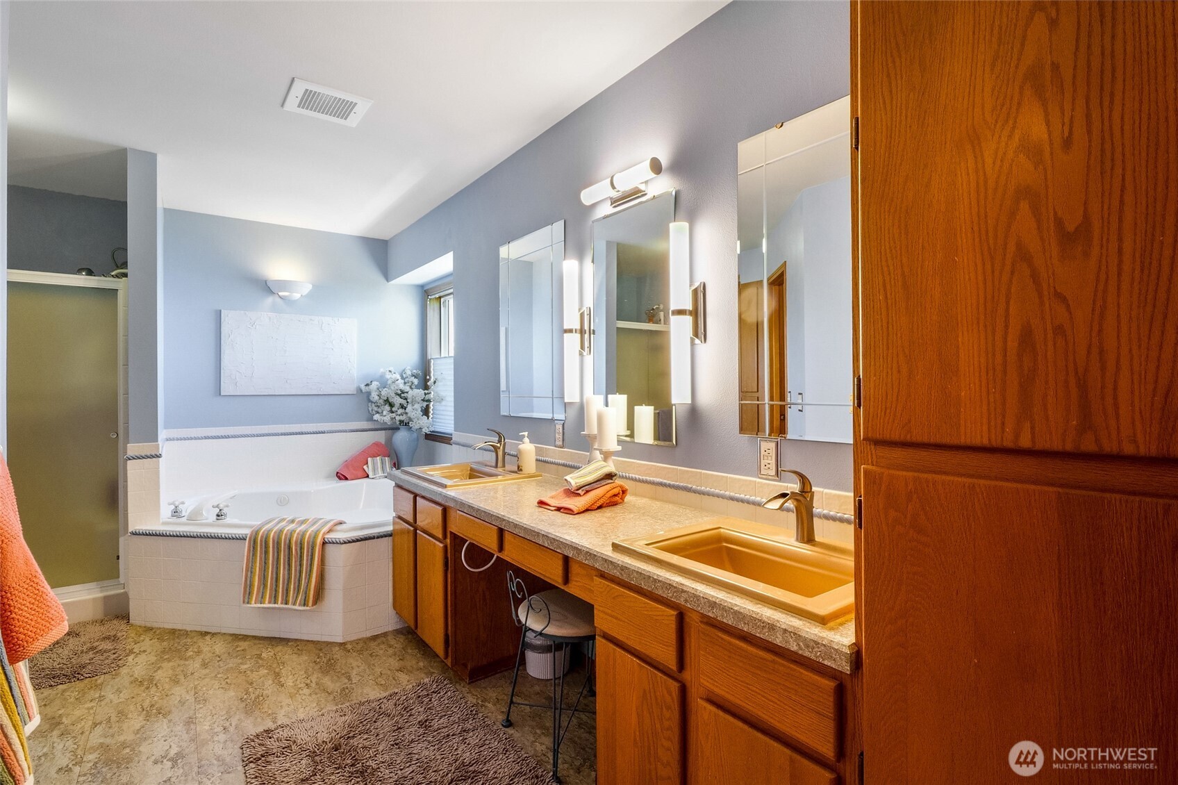 4114 Shorecrest Drive Property Photo 15