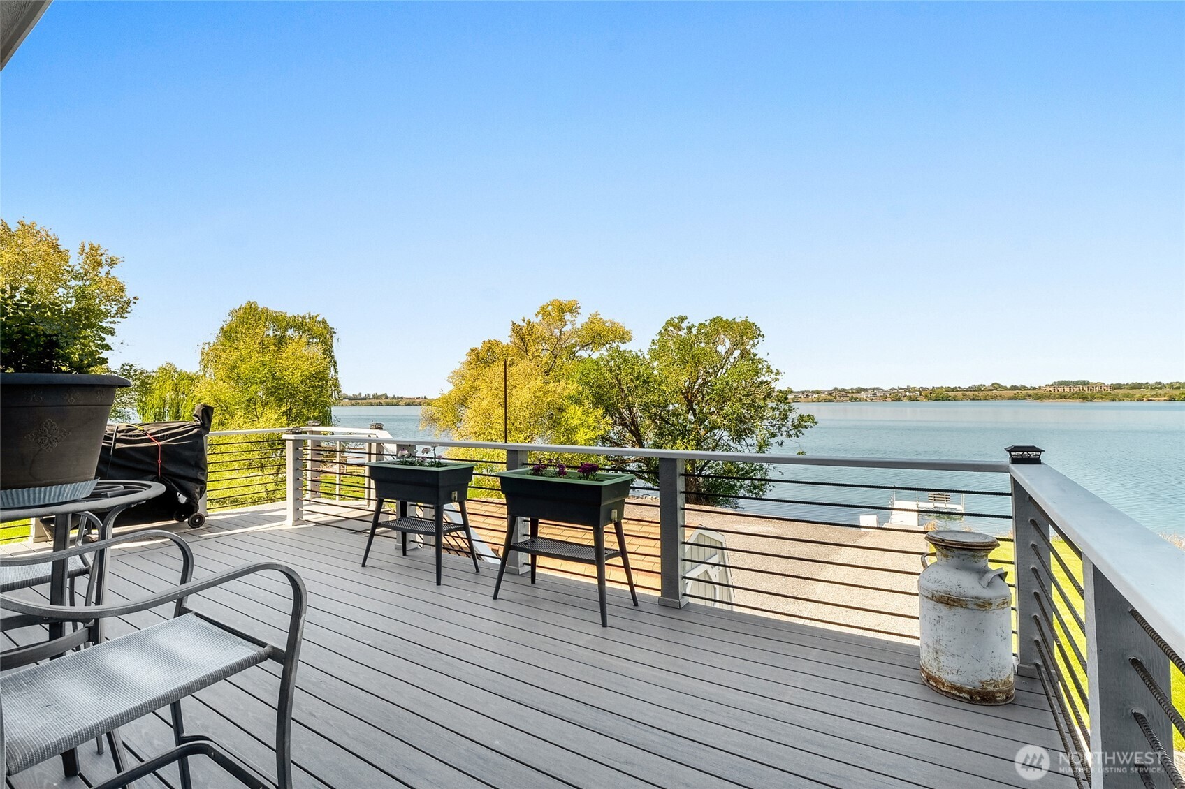 4114 Shorecrest Drive Property Photo 28