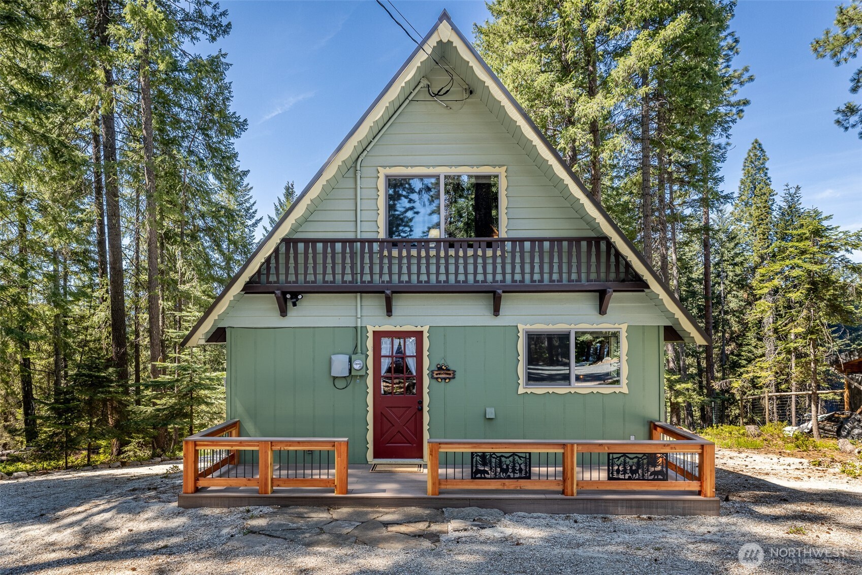 2684 Cedar Crest Property Photo