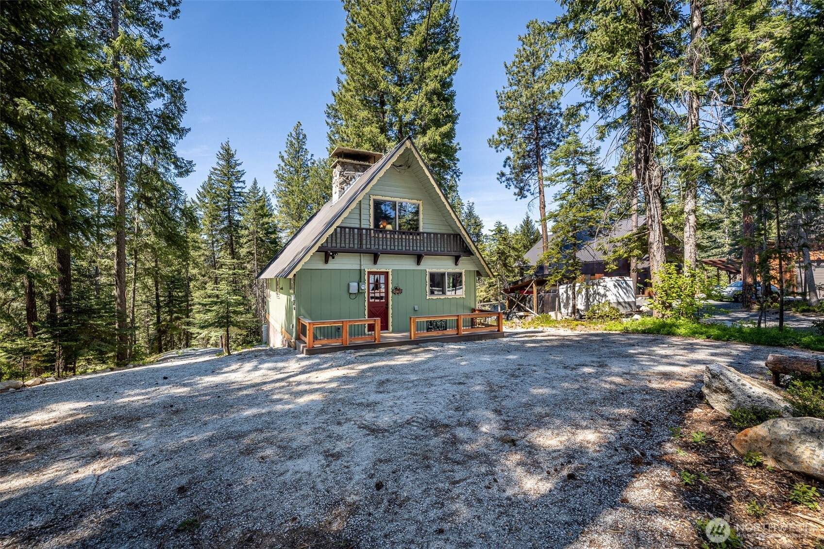 2684 Cedar Crest Property Photo 4