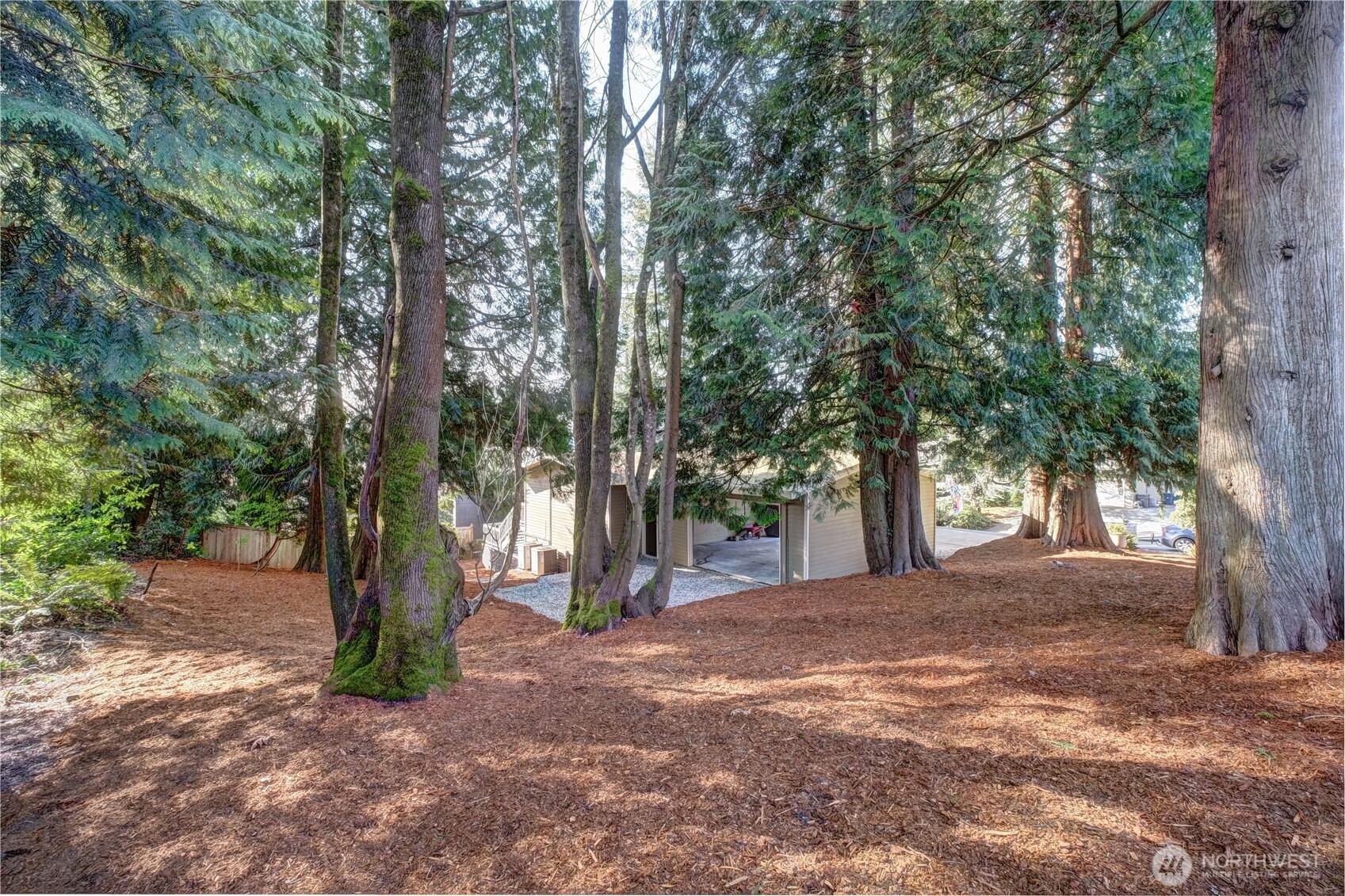 11717 NE 73rd Street Property Photo 1