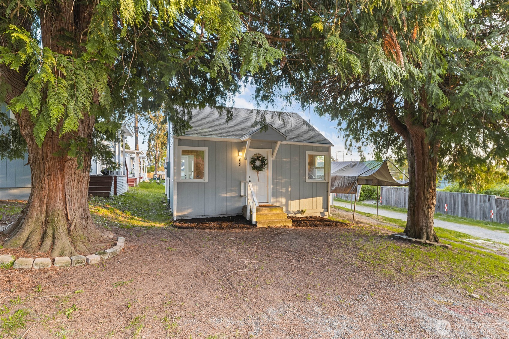504 107th Street Property Photo 1