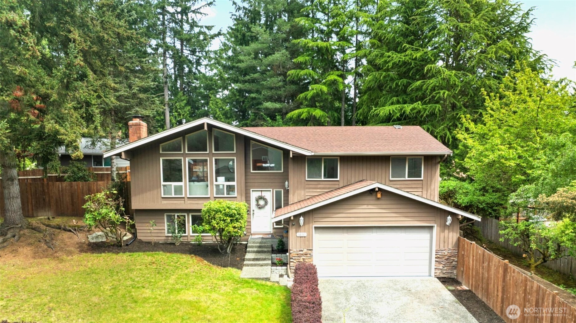 3131 110 Street Property Photo 1
