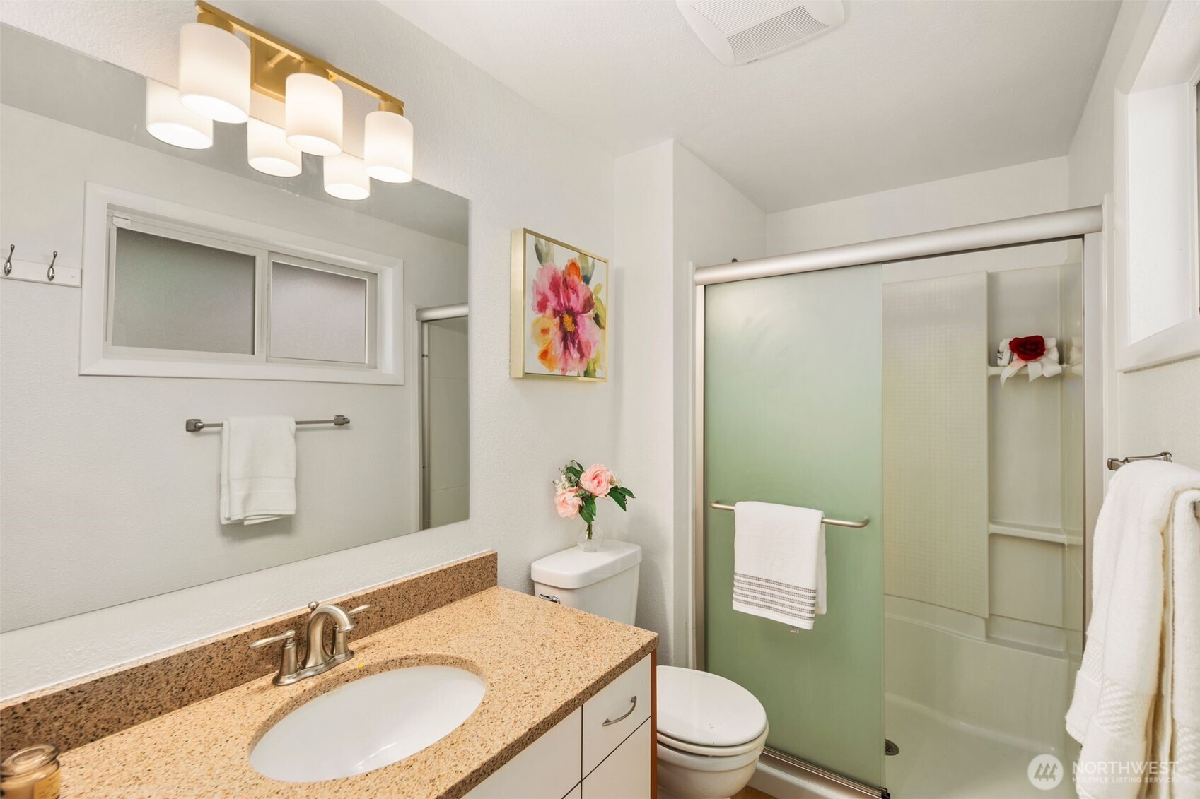 3131 110 Street Property Photo 11