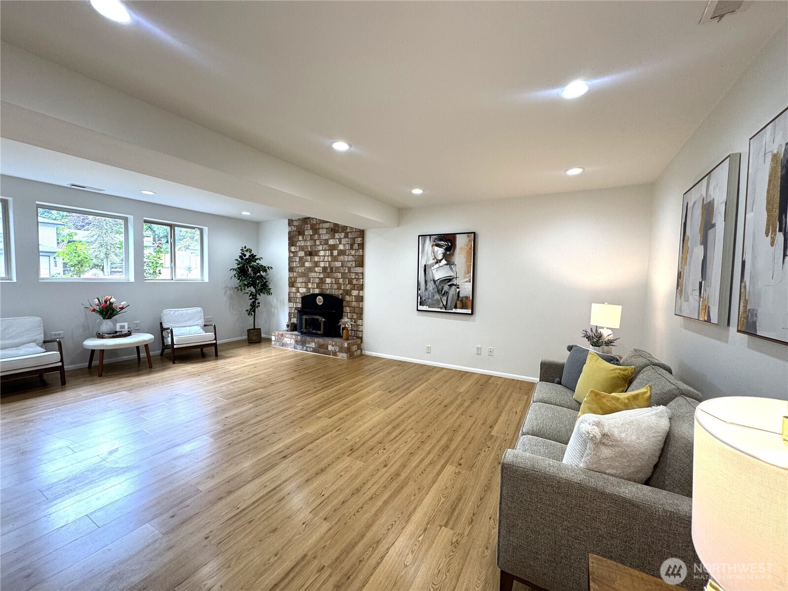 3131 110 Street Property Photo 20