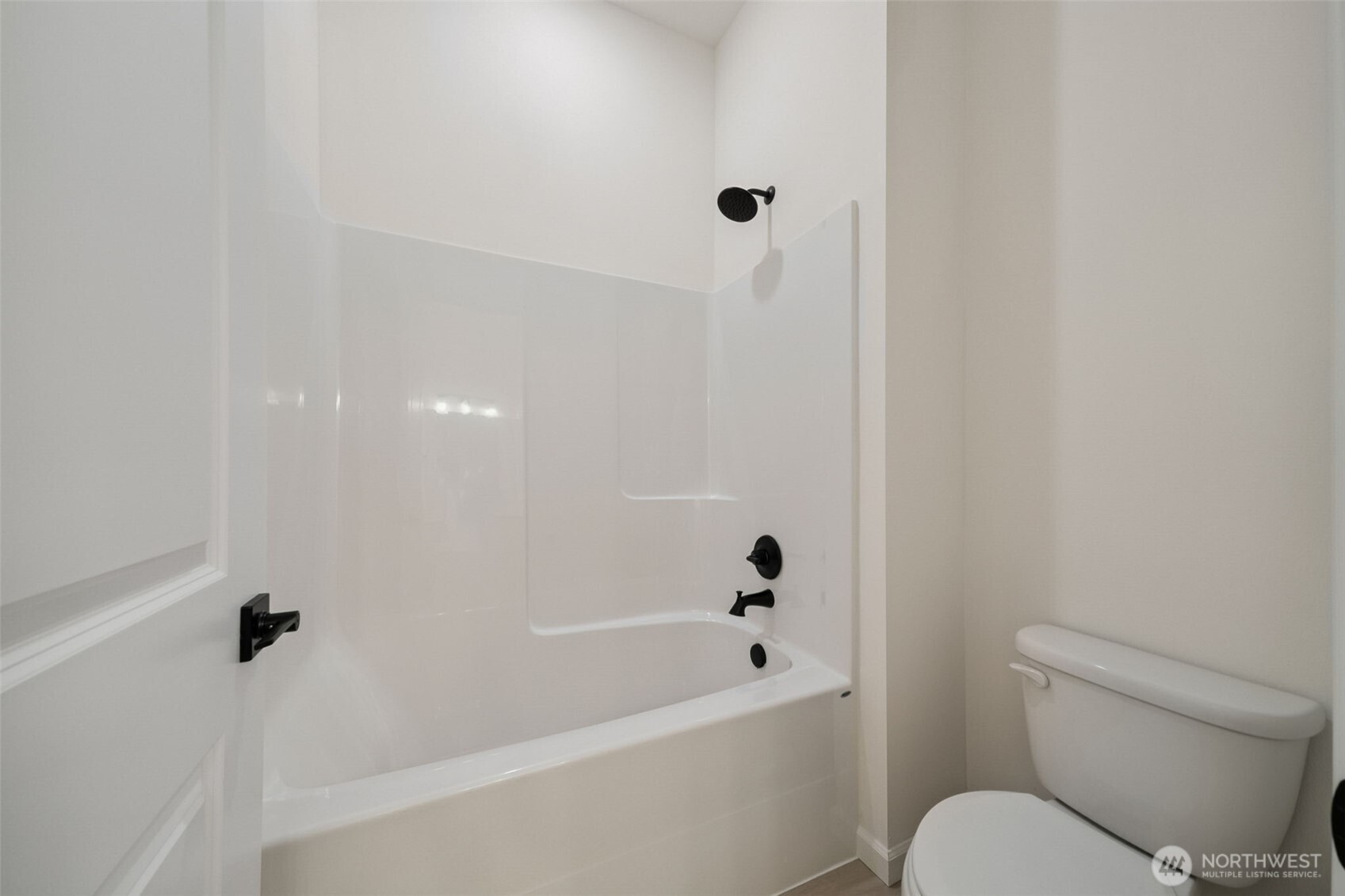 936 Lucas Avenue 20 Property Photo 8