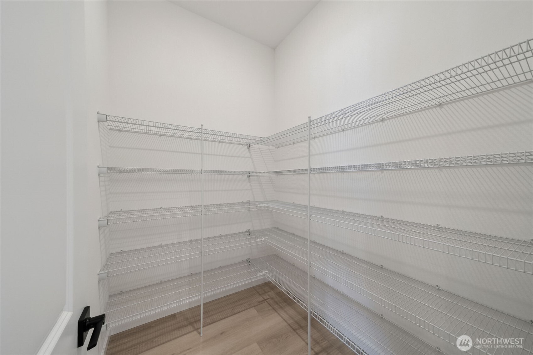 936 Lucas Avenue 20 Property Photo 15