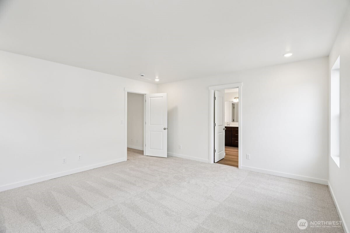 8567 46th Place Wm07 Property Photo 11