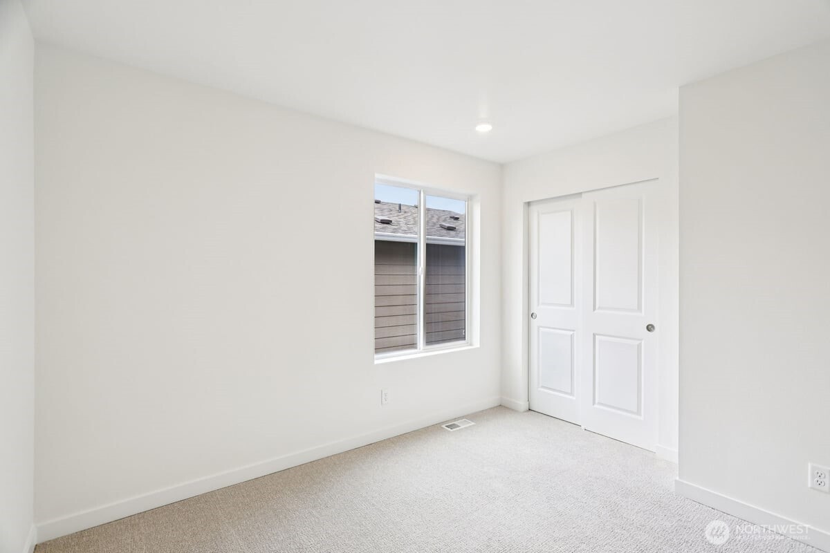 8567 46th Place Wm07 Property Photo 14