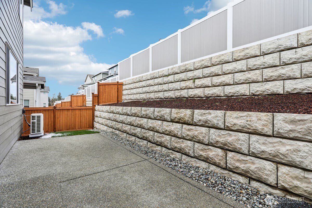 8567 46th Place Wm07 Property Photo 17