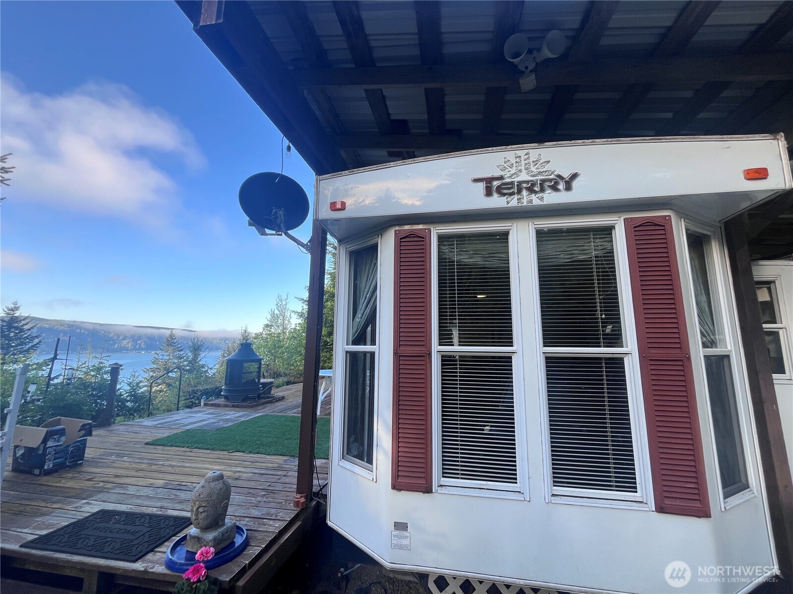 93 Ne Marine View Drive Property Photo
