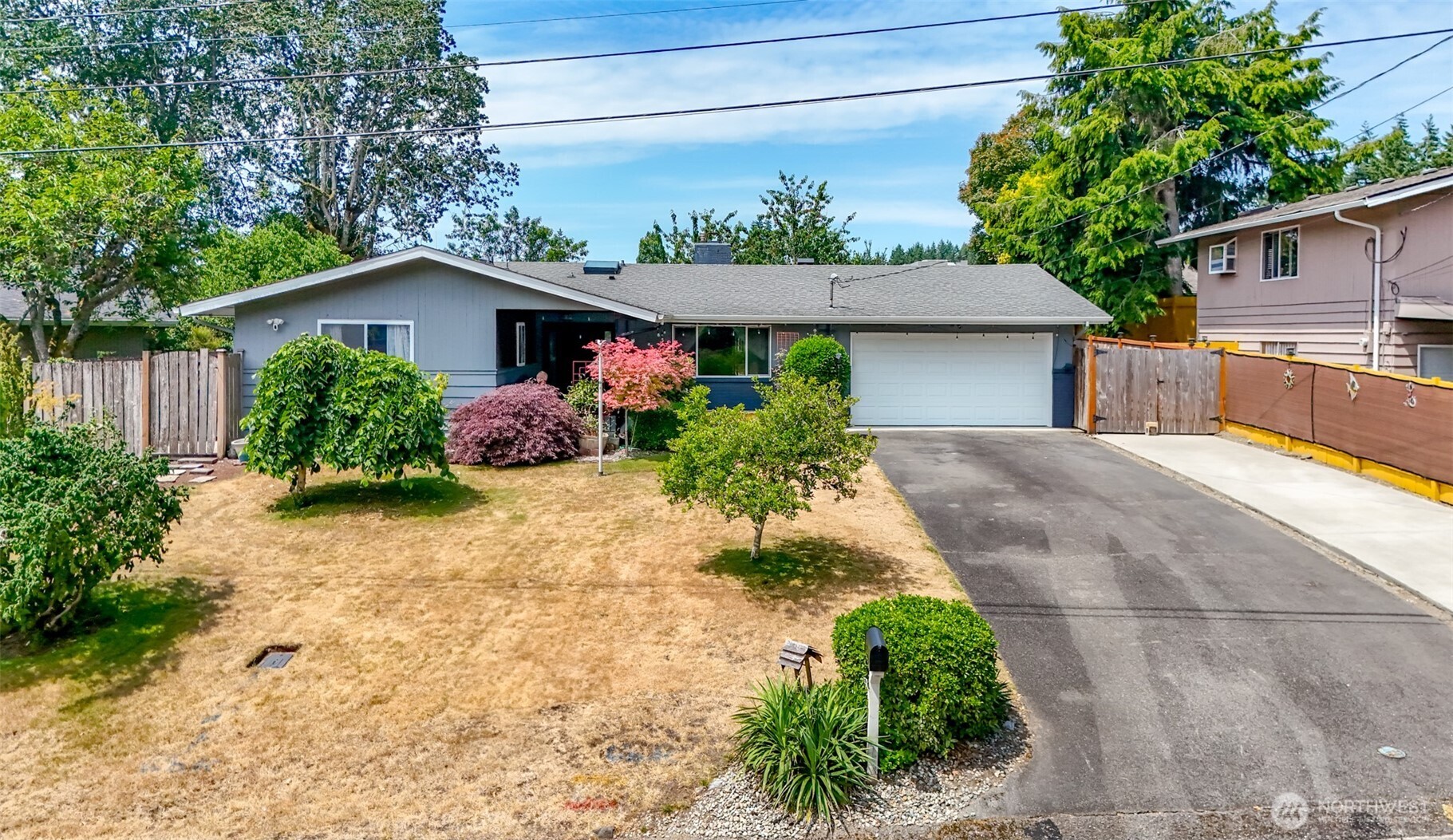 11402 94th Ave Ct SW Property Photo 1