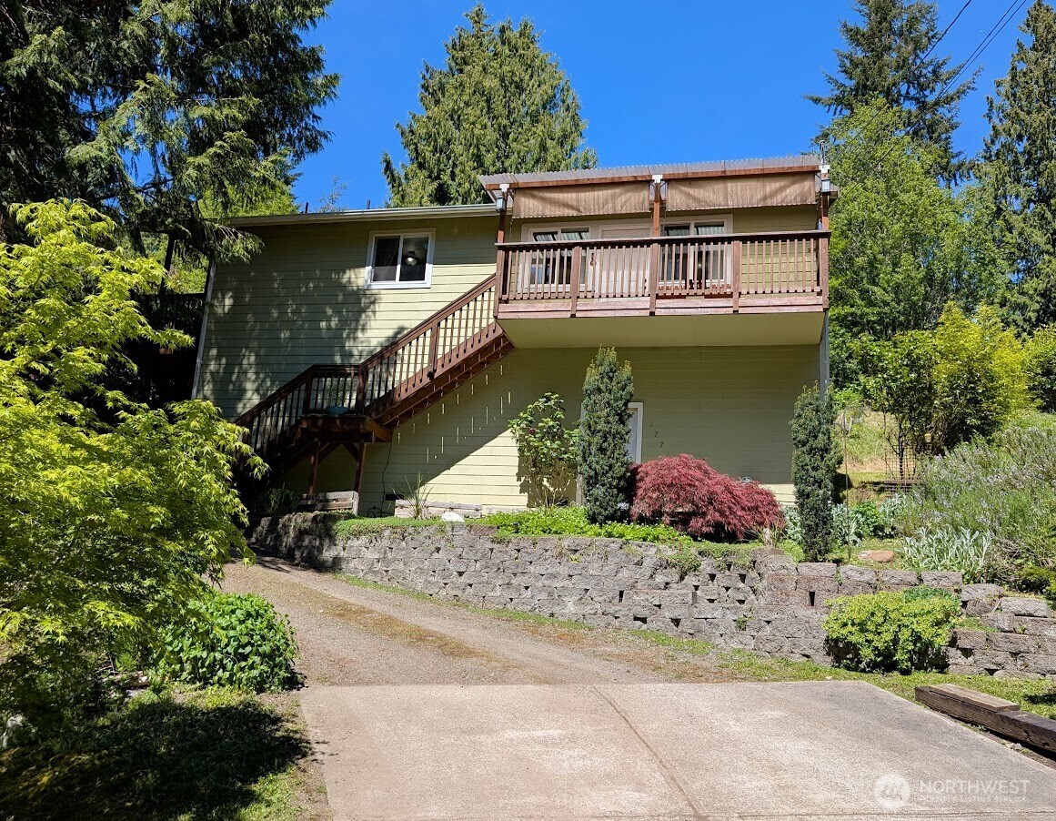 5772 Ne Spruce Drive Property Photo 1