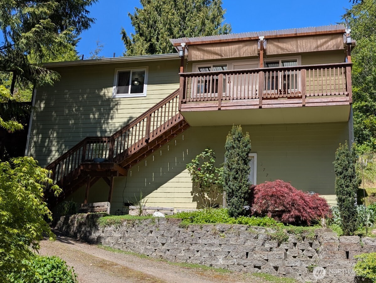 5772 Ne Spruce Drive Property Photo 4