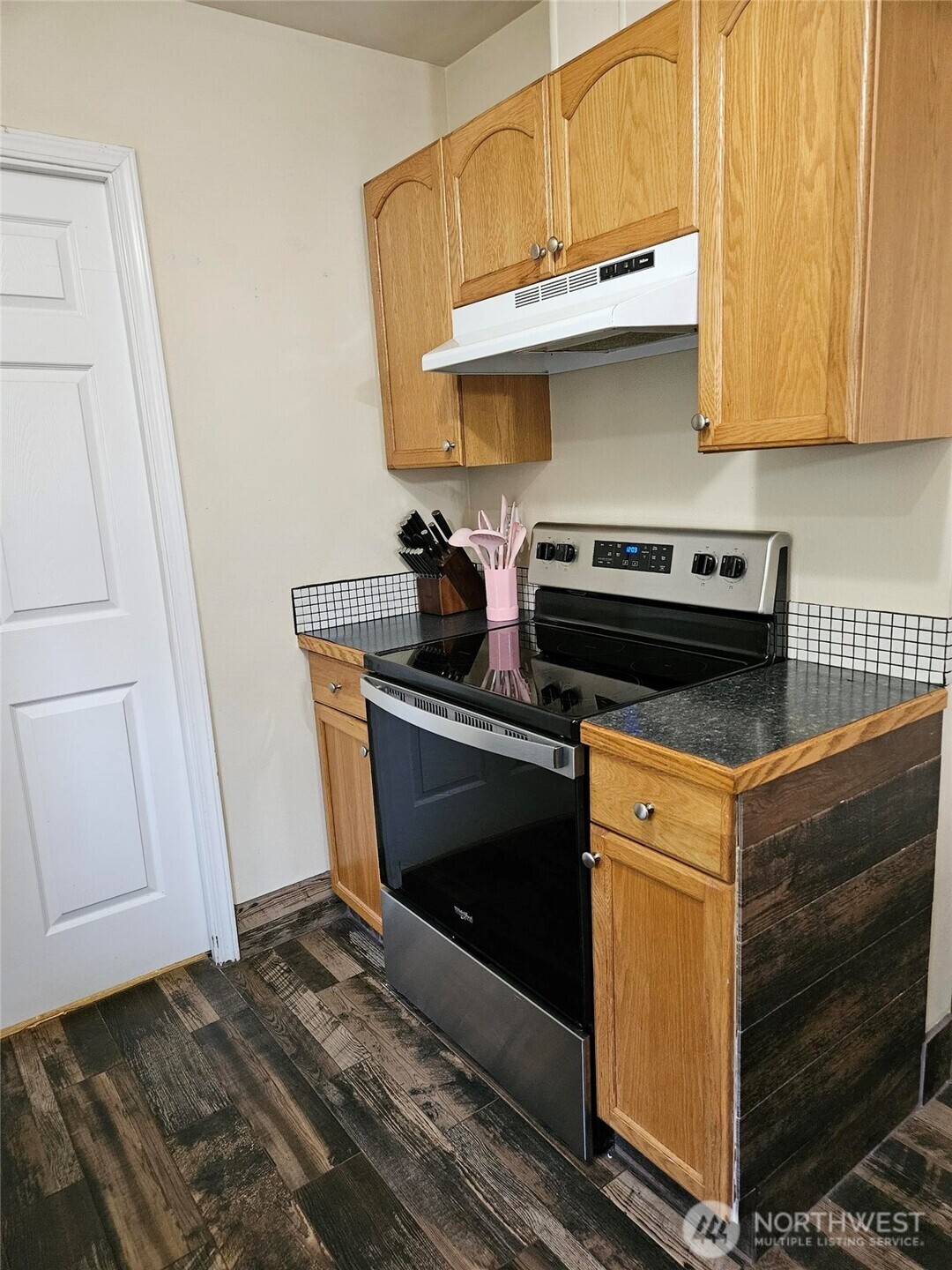 5772 Ne Spruce Drive Property Photo 14