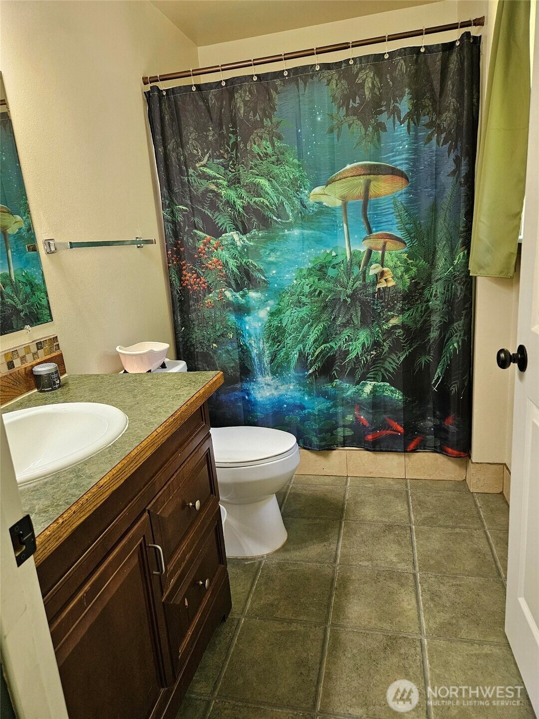5772 Ne Spruce Drive Property Photo 21