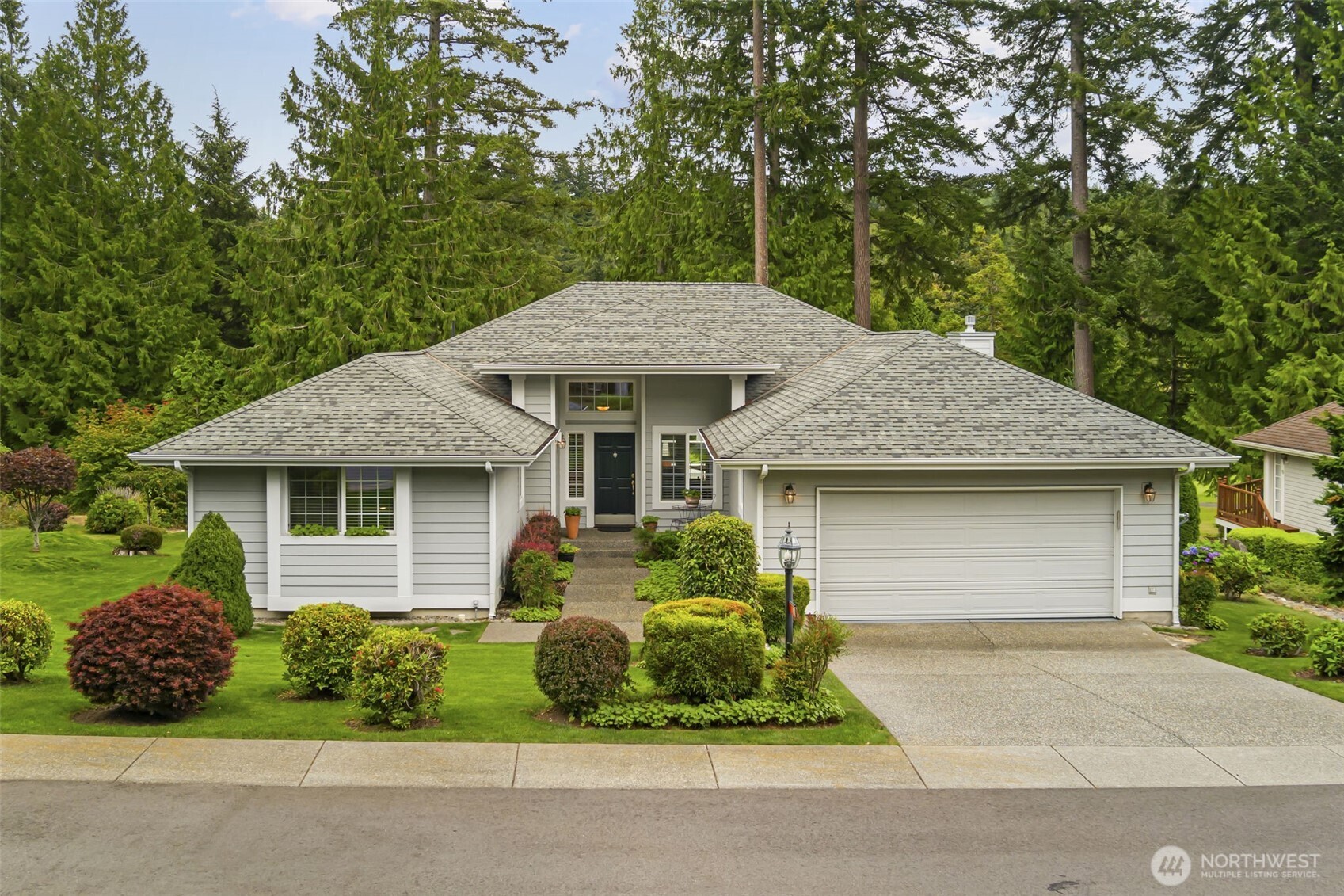 197 Greenview Lane Property Photo 1