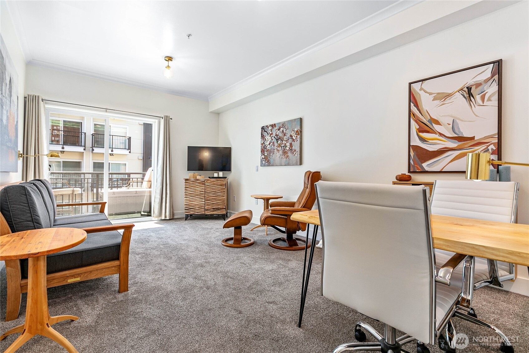 1015 Railroad Avenue 405 Property Photo 8